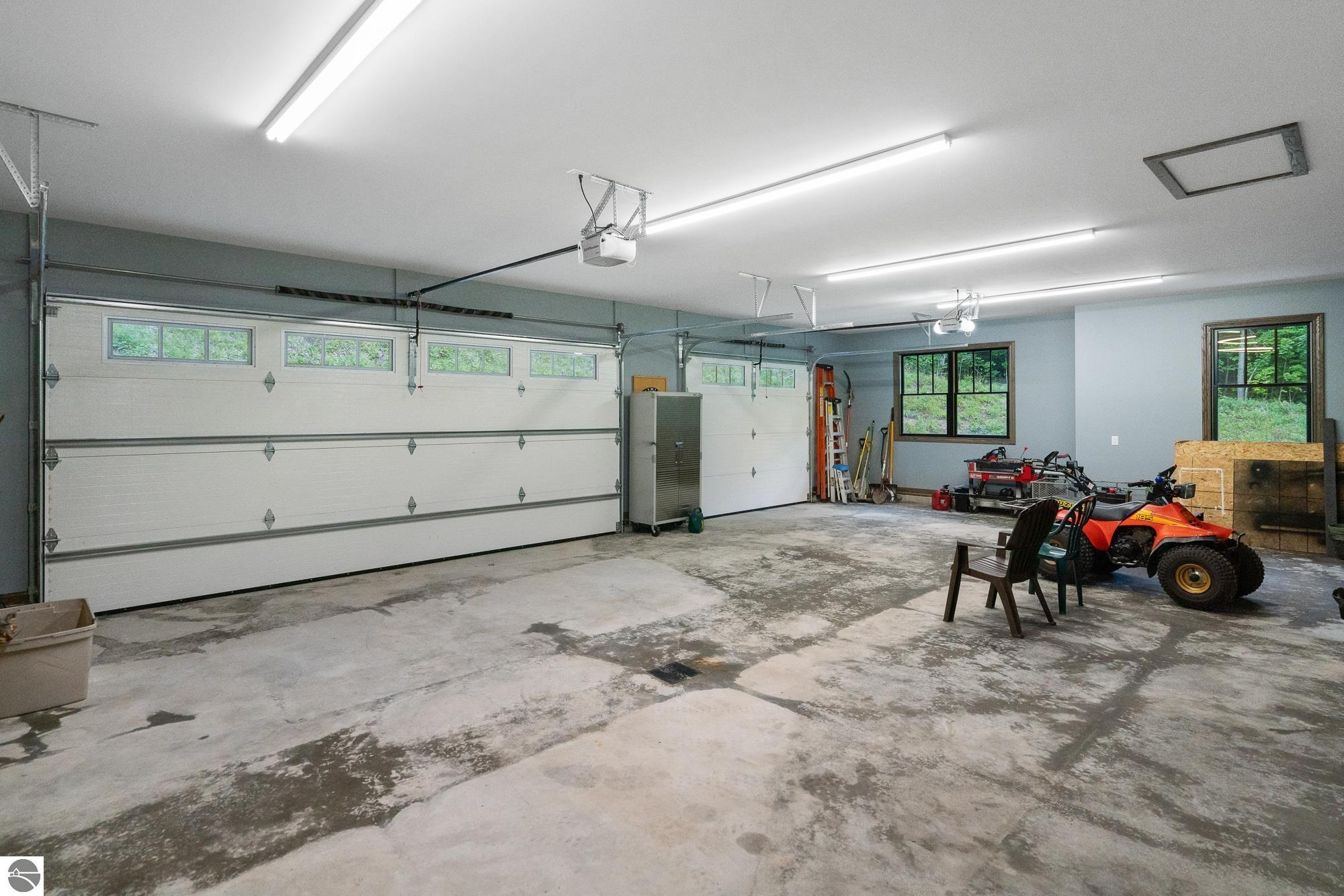 10382 Eagle Ridge Trail