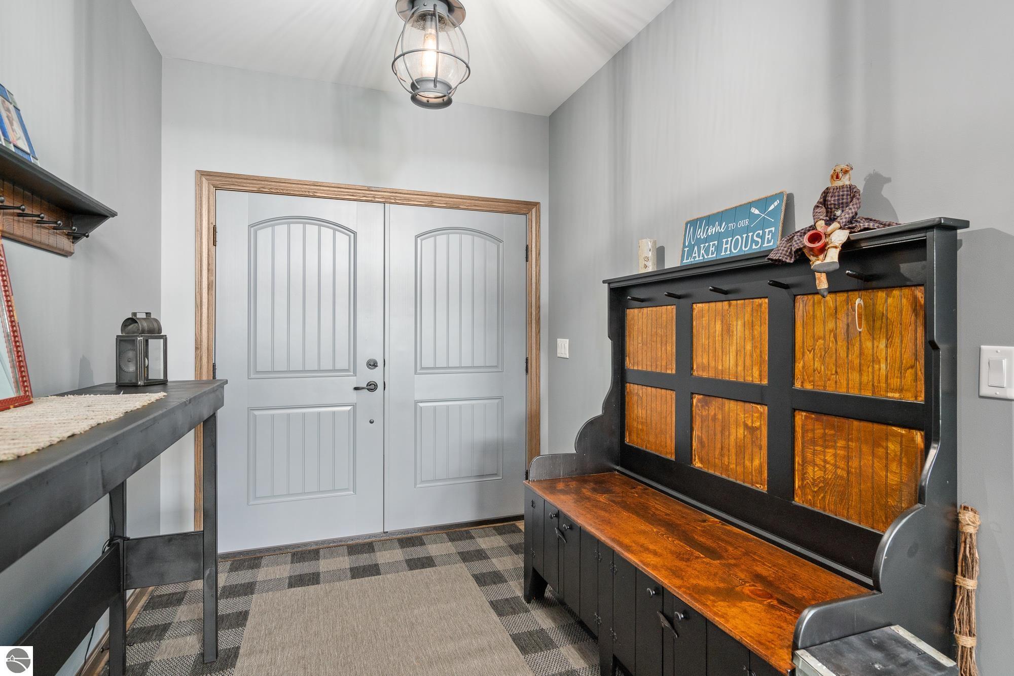 10382 Eagle Ridge Trail