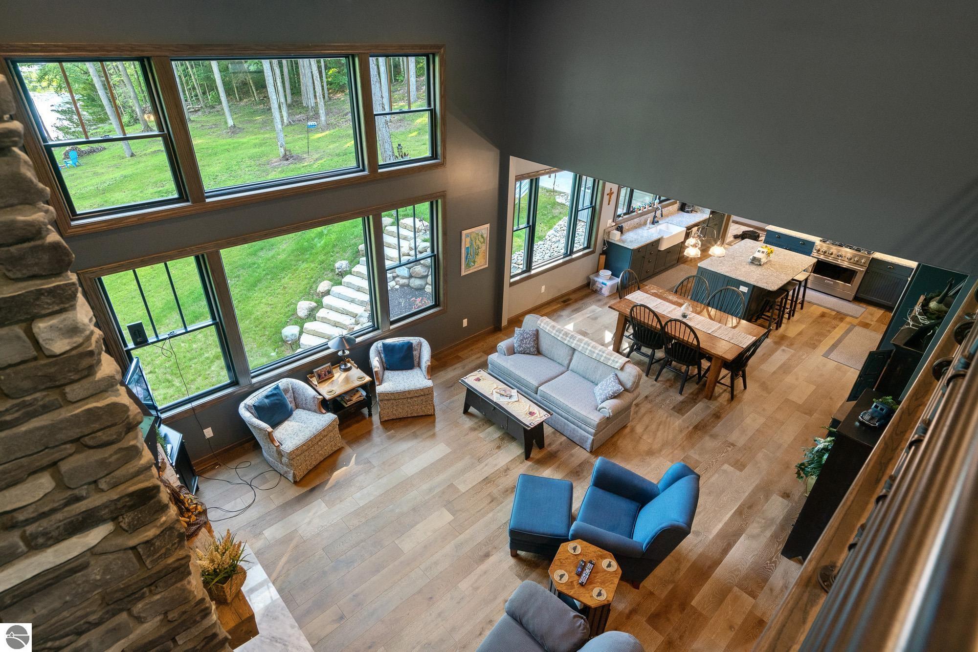 10382 Eagle Ridge Trail