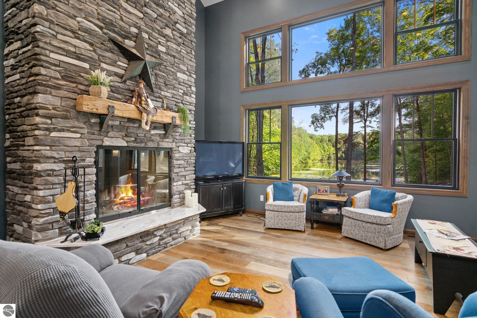 10382 Eagle Ridge Trail