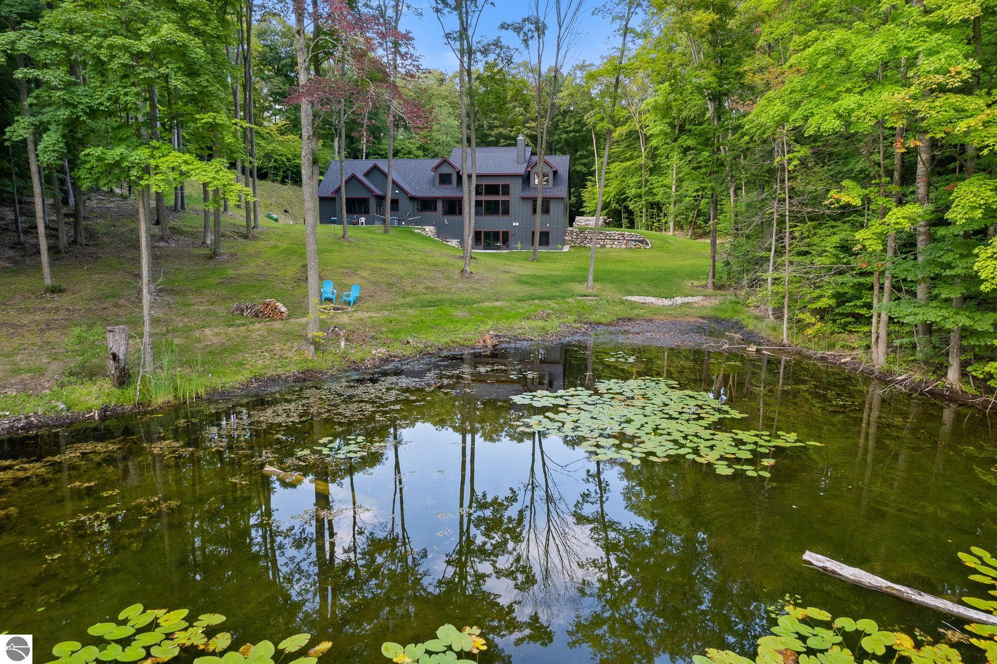 10382 Eagle Ridge Trail