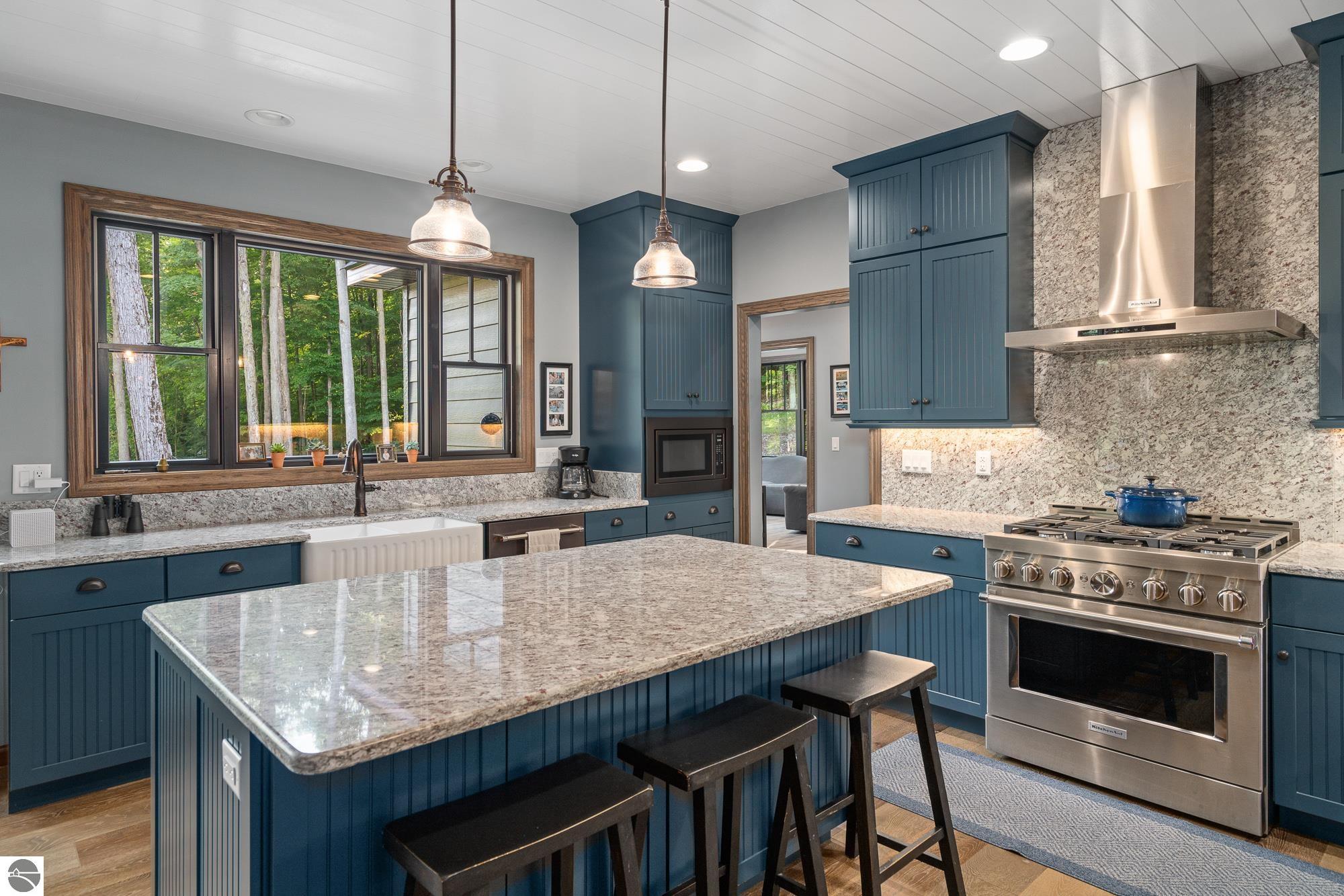 10382 Eagle Ridge Trail