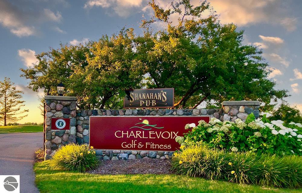 000 Country Club Drive
