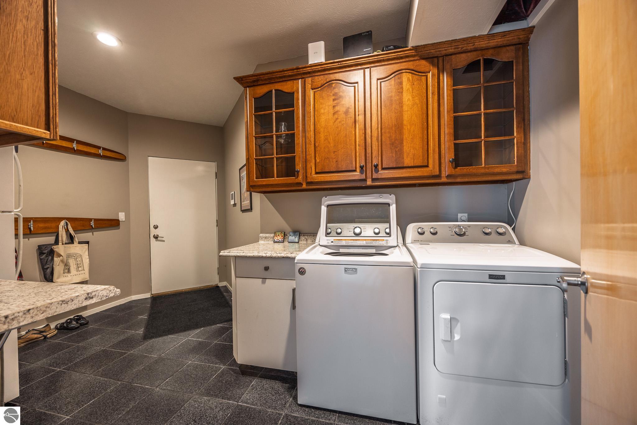 7857 Nine Mile Point Drive