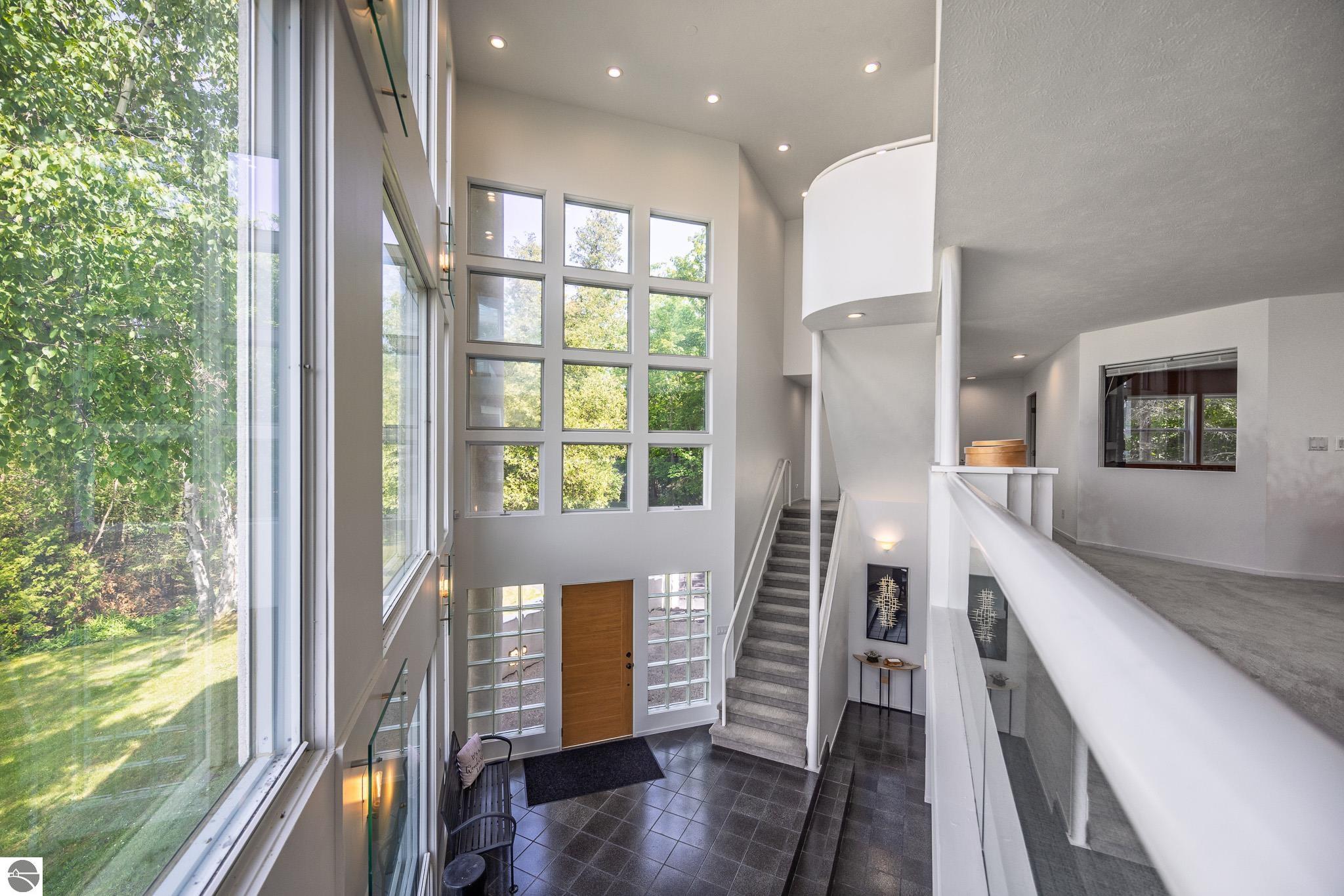 7857 Nine Mile Point Drive