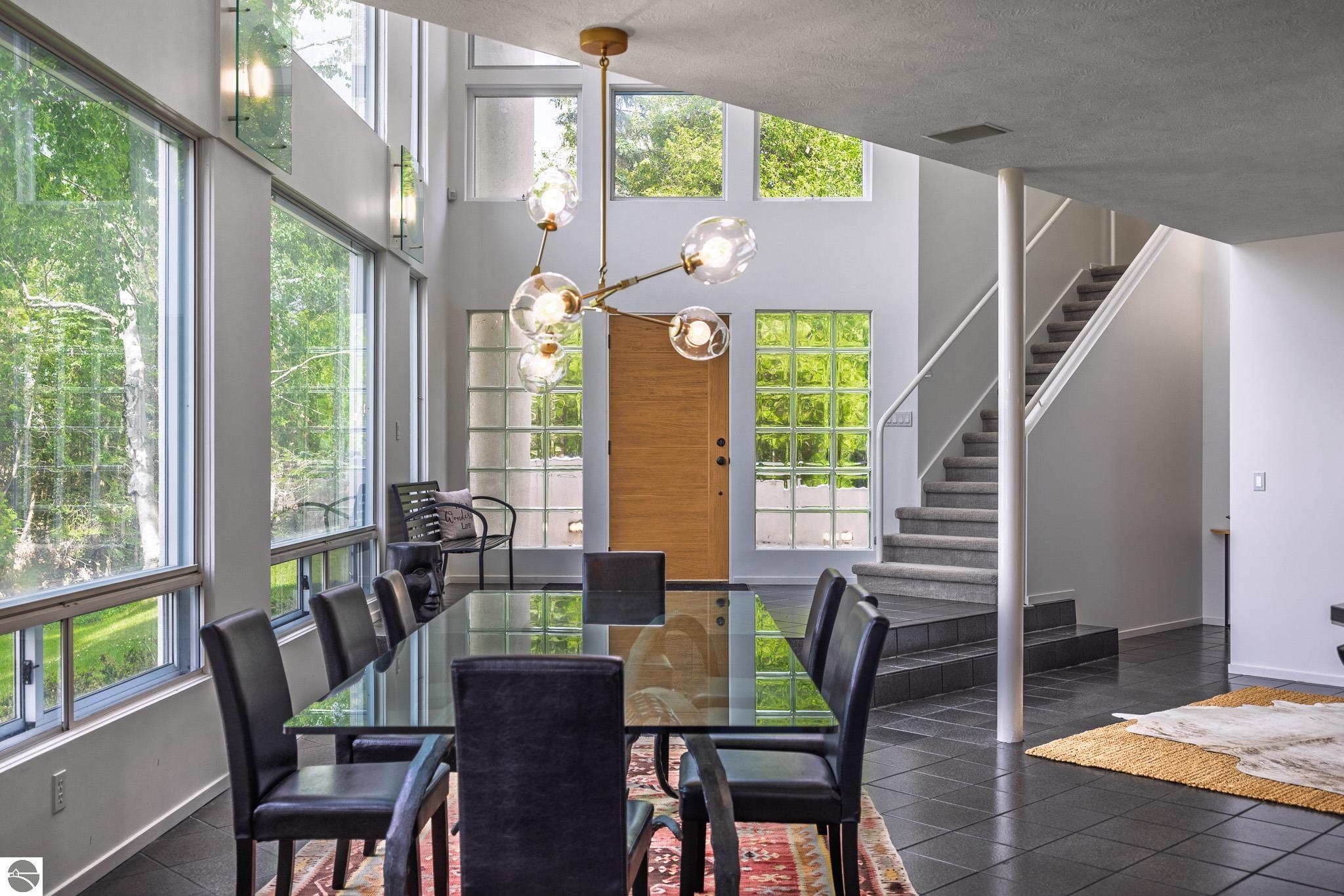 7857 Nine Mile Point Drive