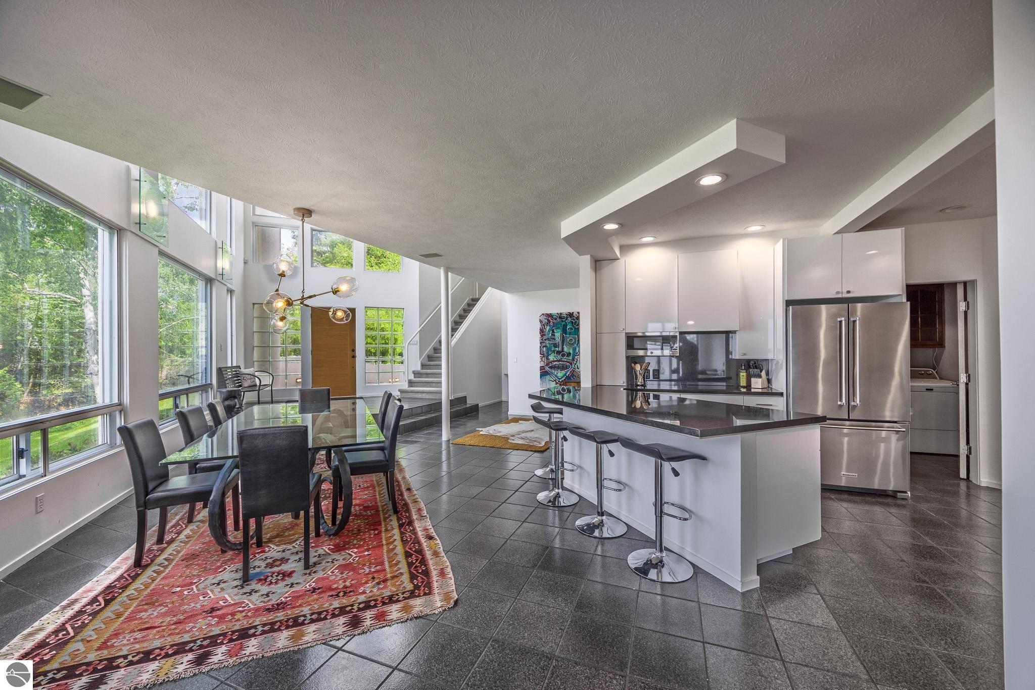 7857 Nine Mile Point Drive