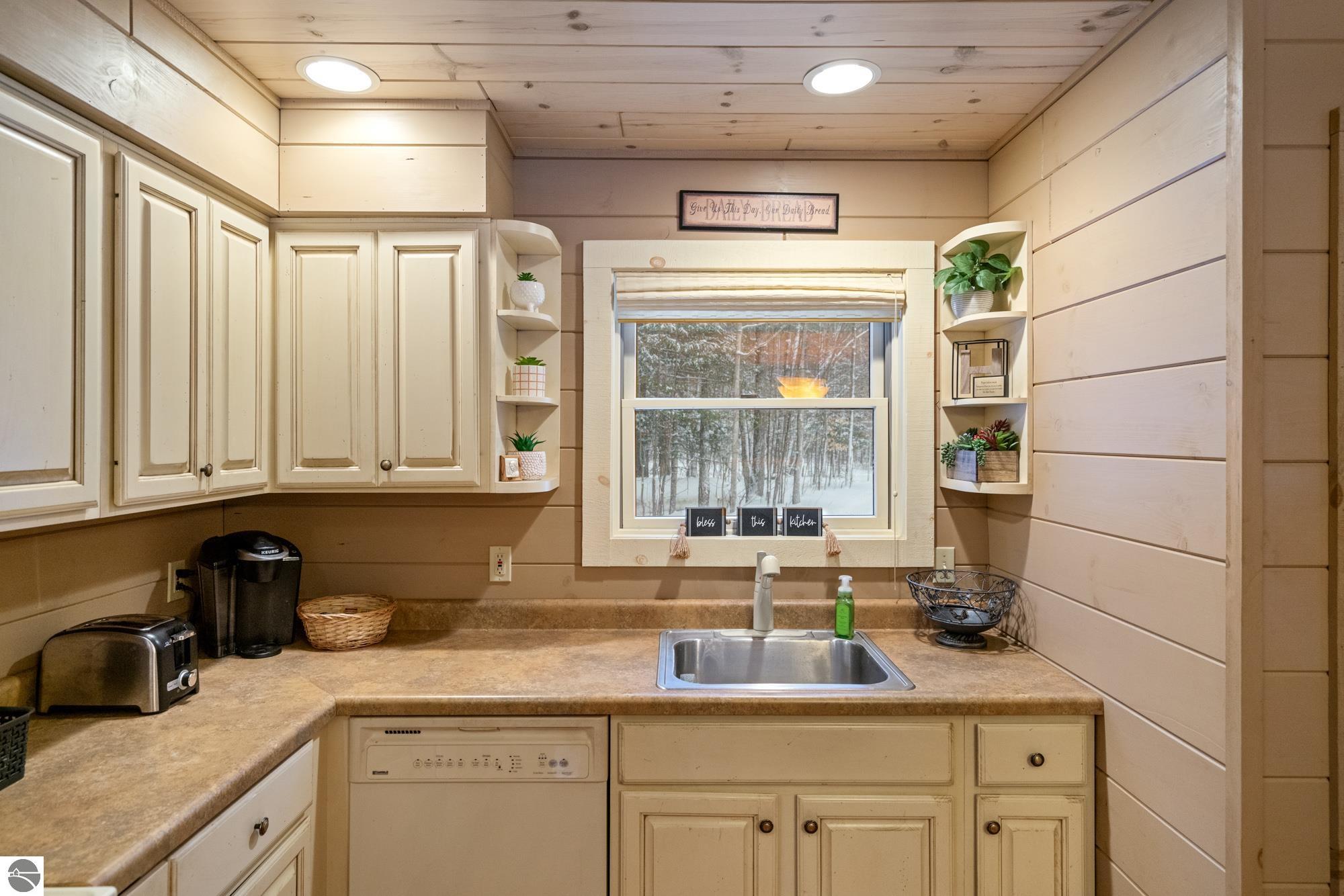 1133 W Thumb Lake Road