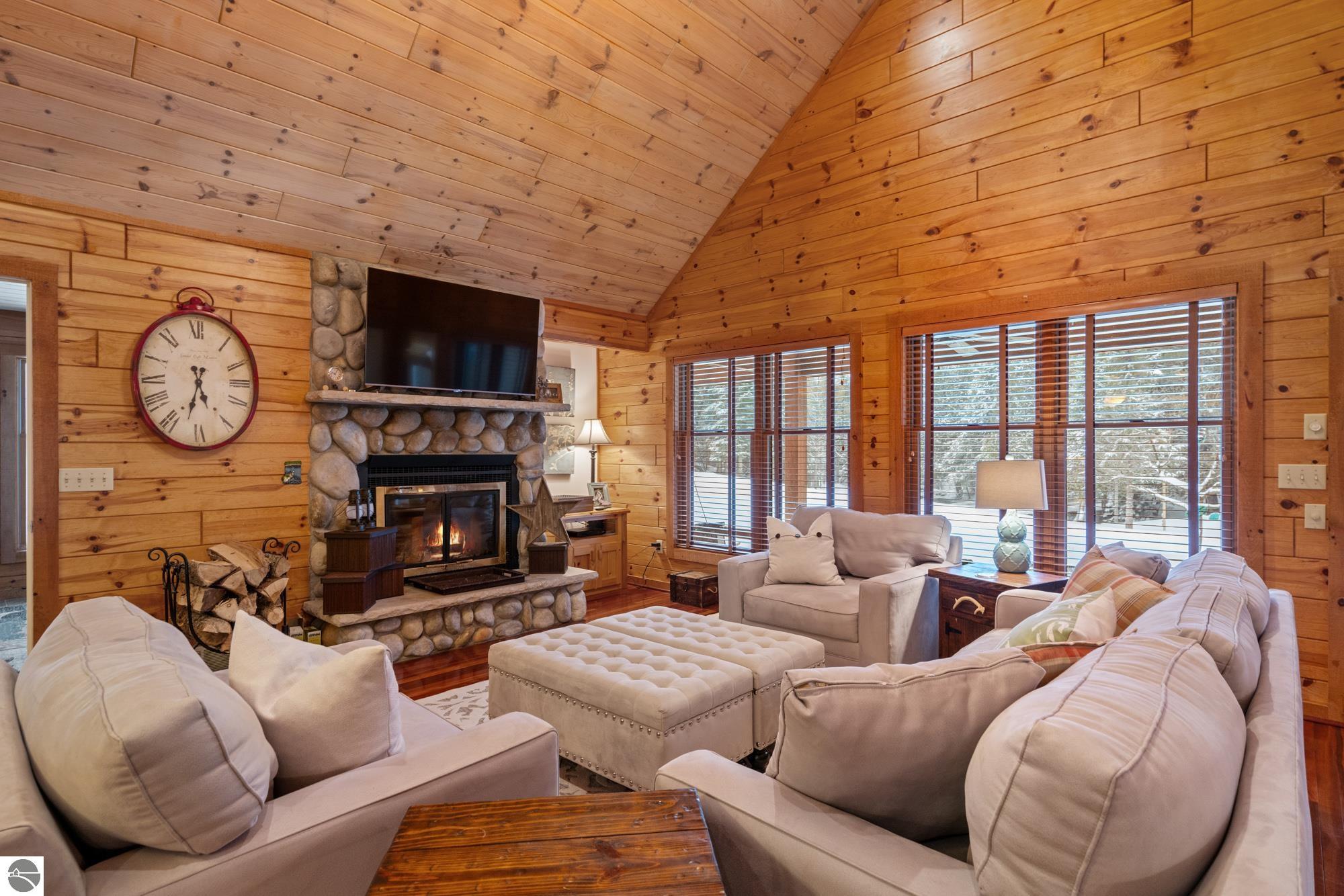 1133 W Thumb Lake Road