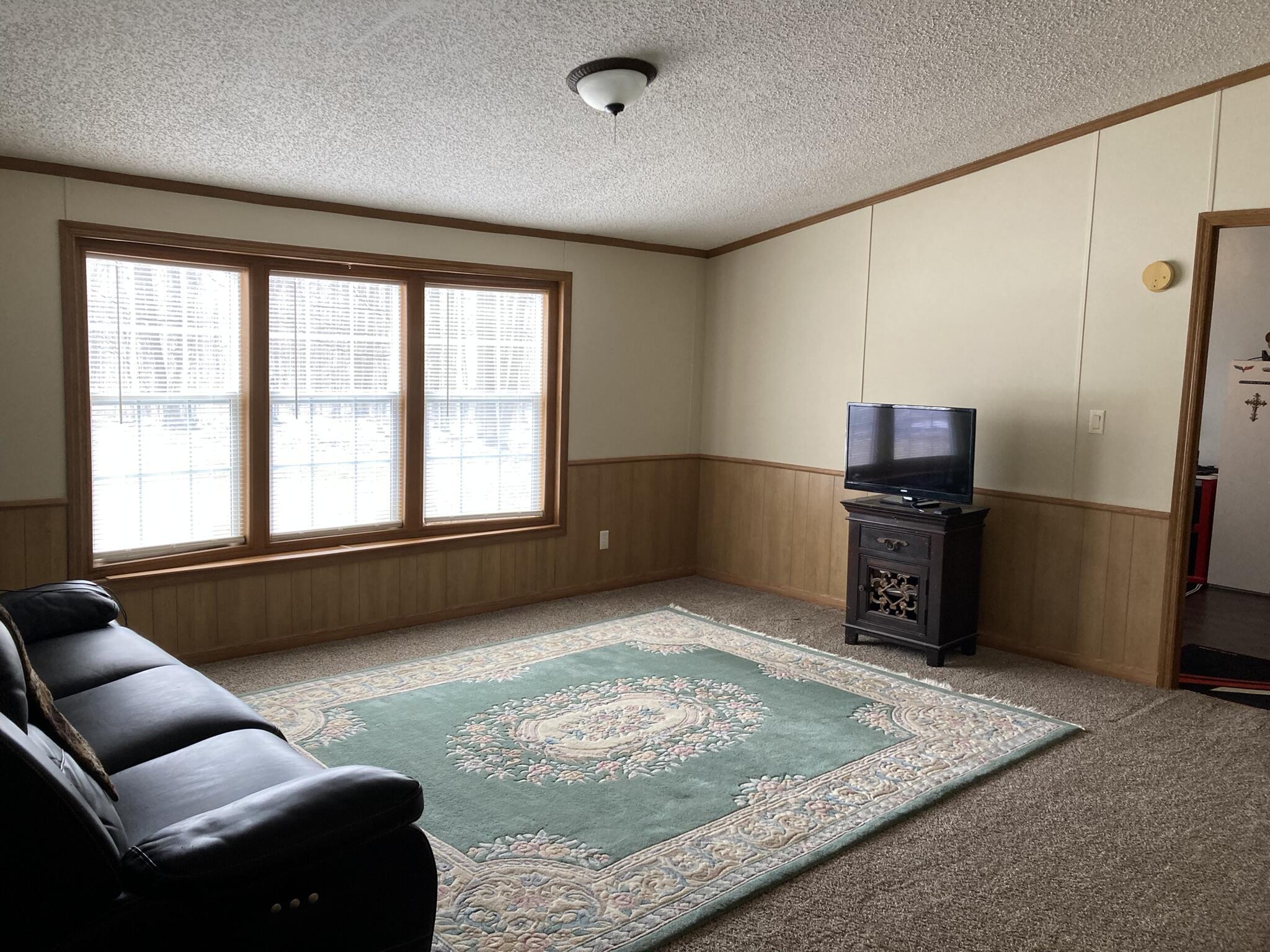 6223 Hayes Tower Road