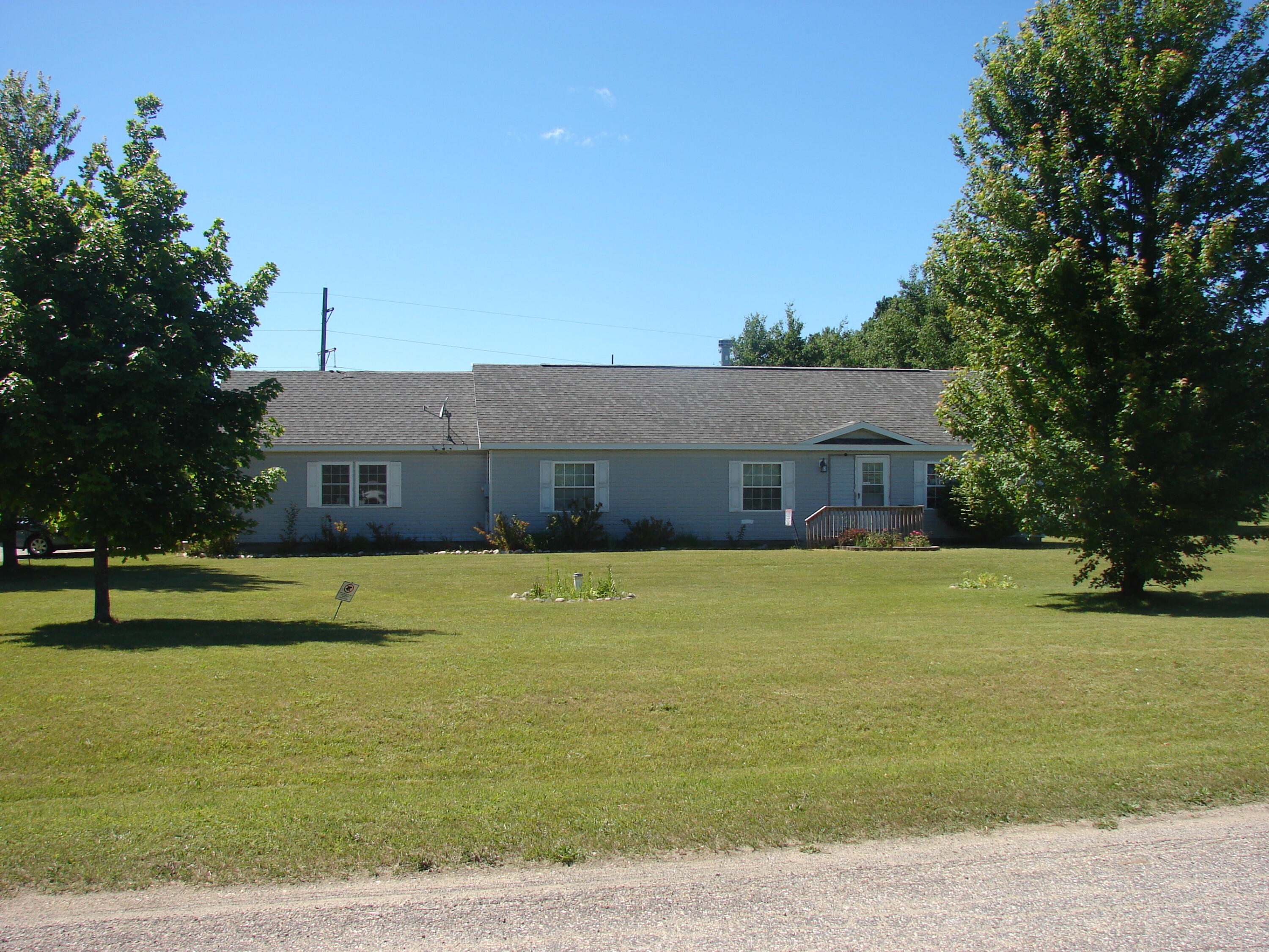 2380 Cardinal Circle