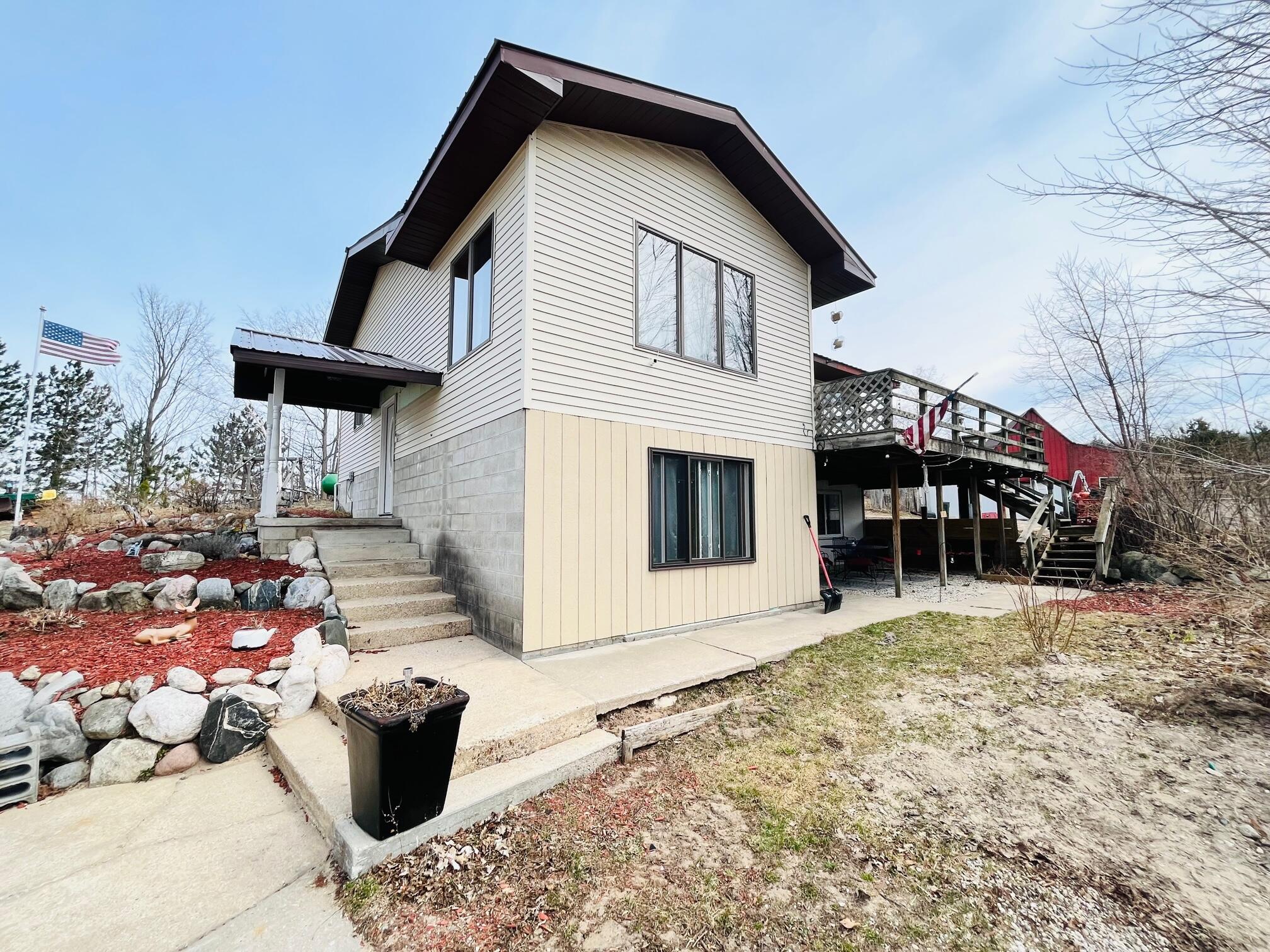 2688 Valley Road