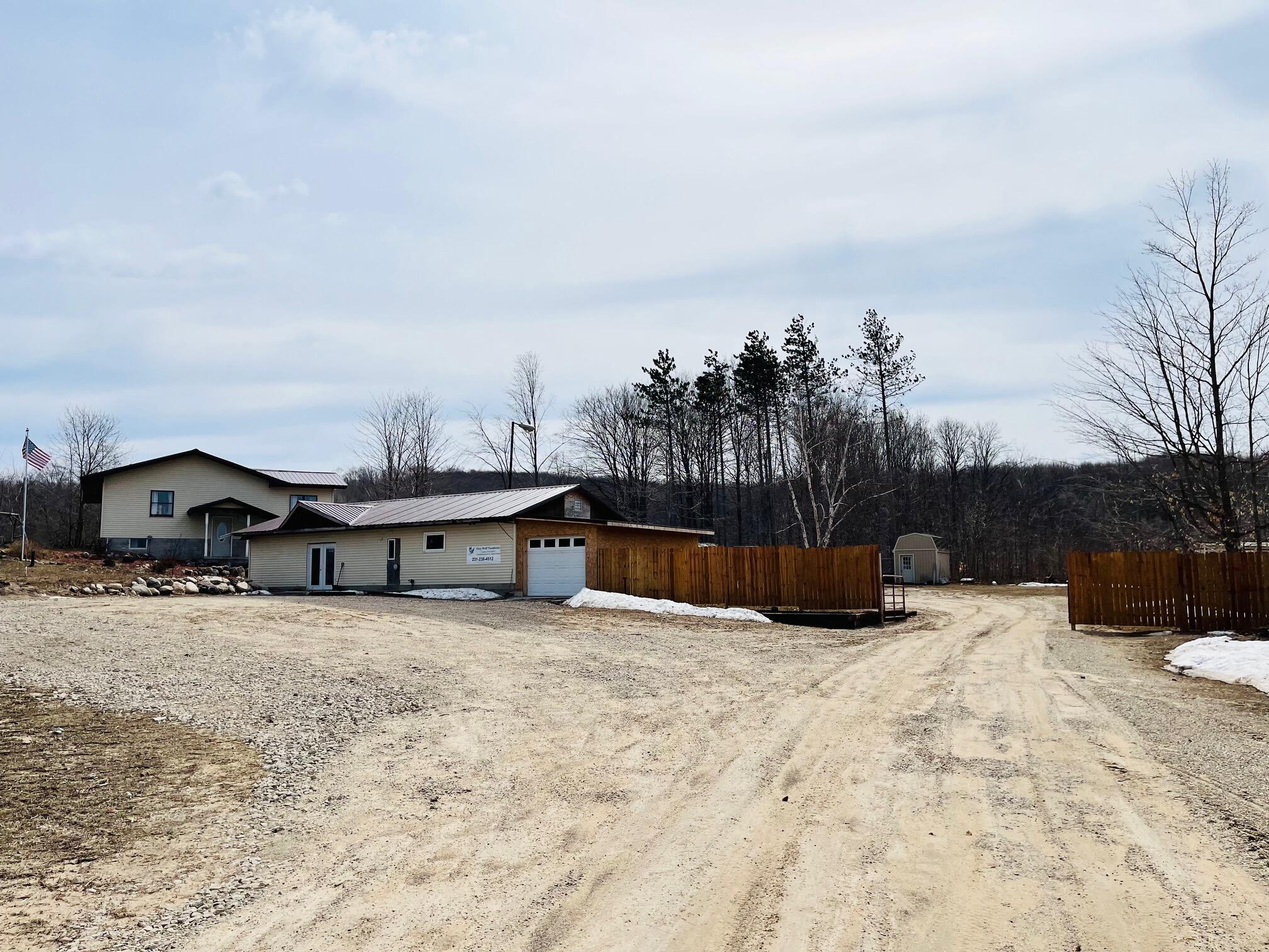 2688 Valley Road