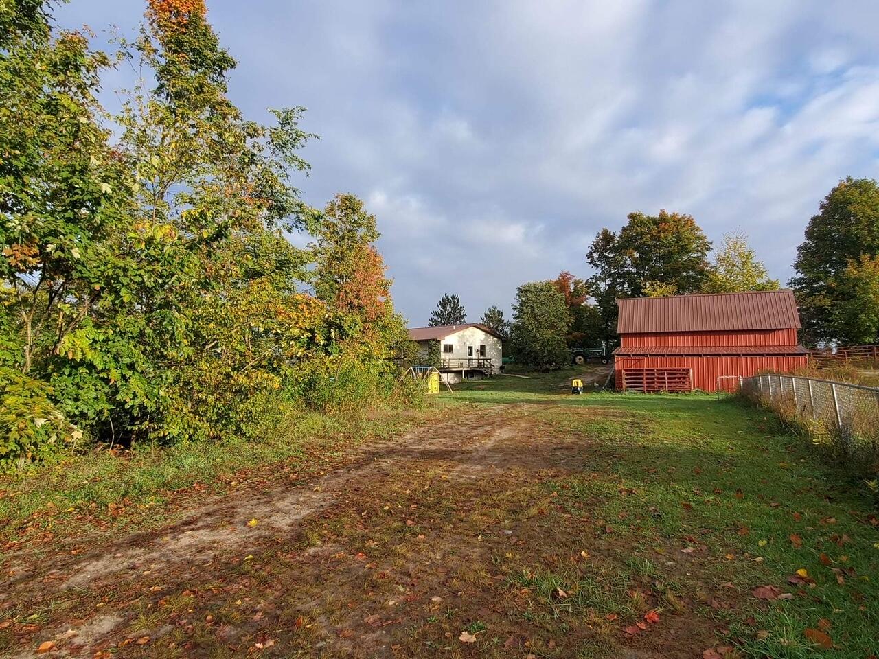 2688 Valley Road