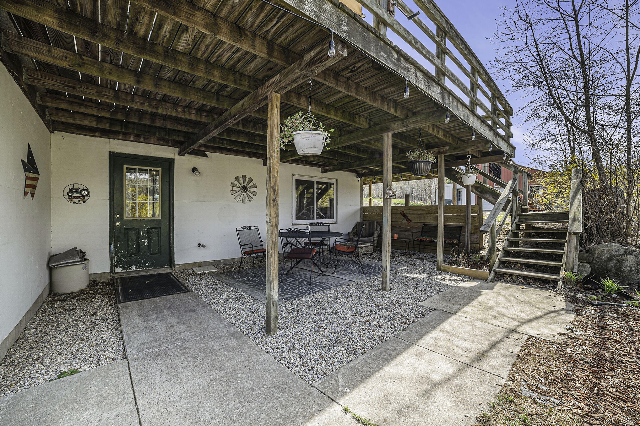 2688 Valley Road