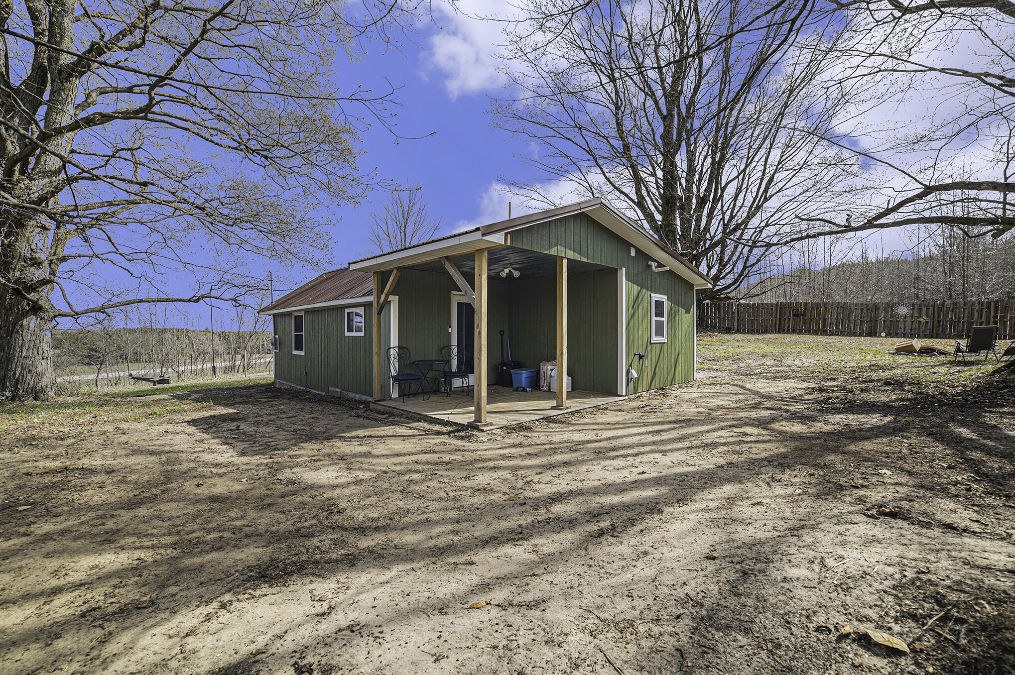 2720 Valley Road