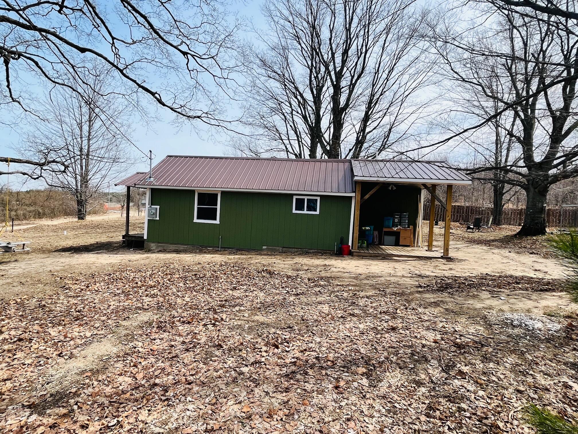 2720 Valley Road