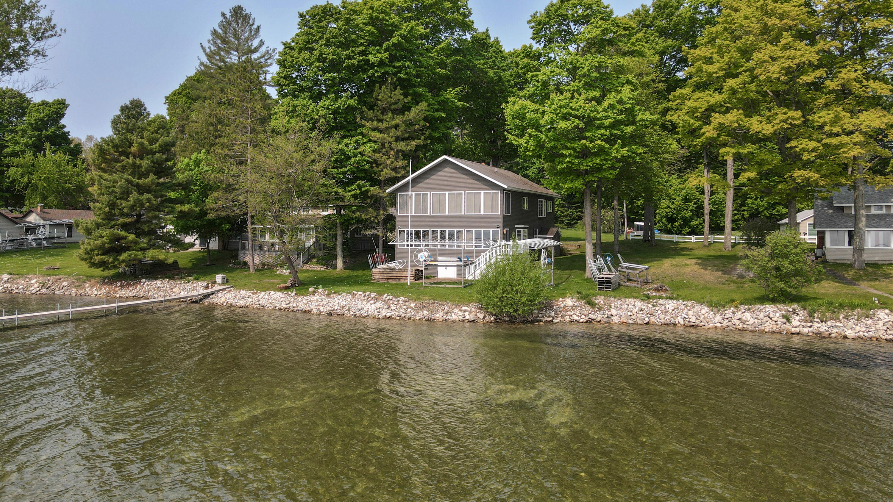 5452 Birchwood Drive