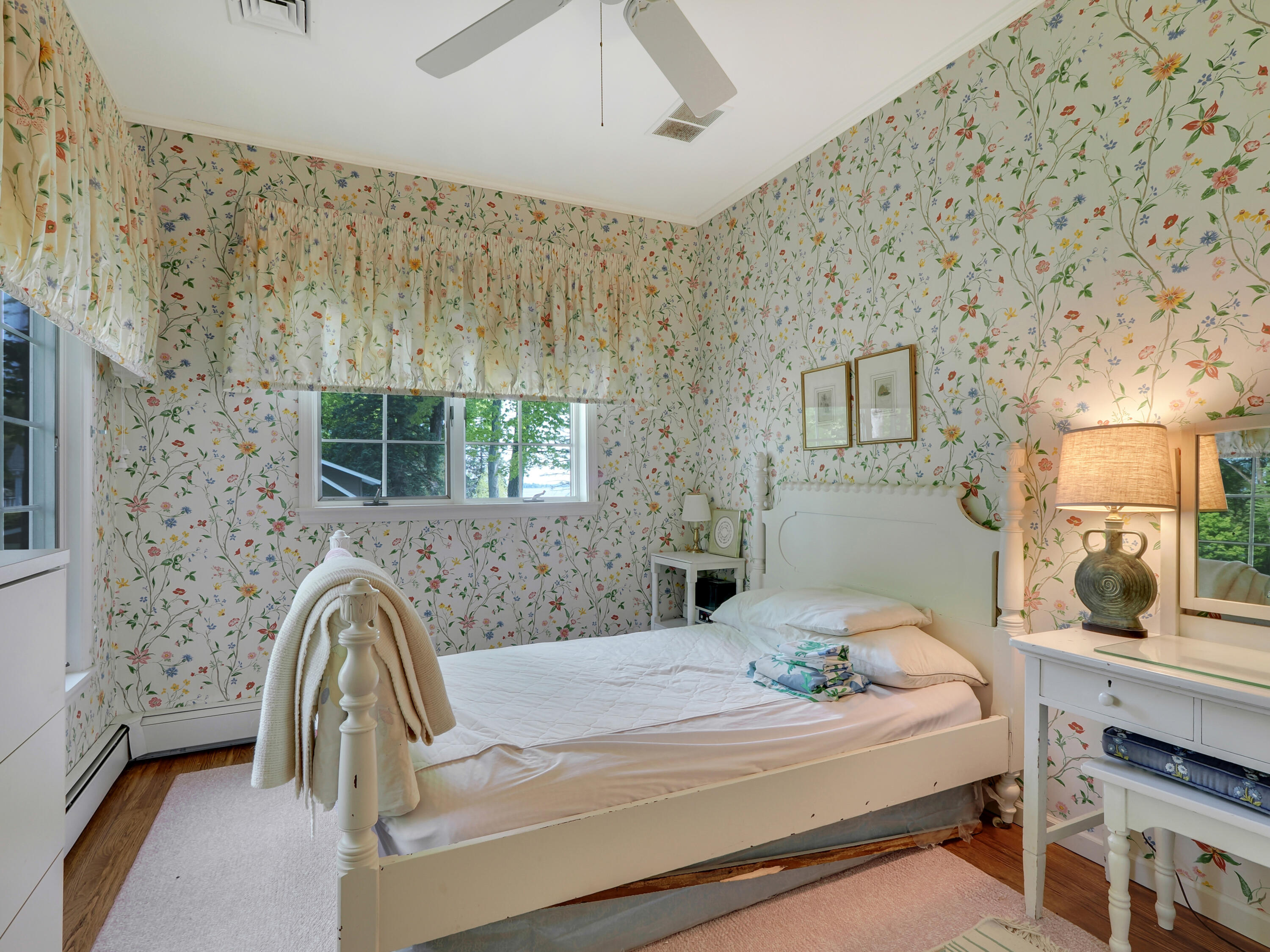 5452 Birchwood Drive