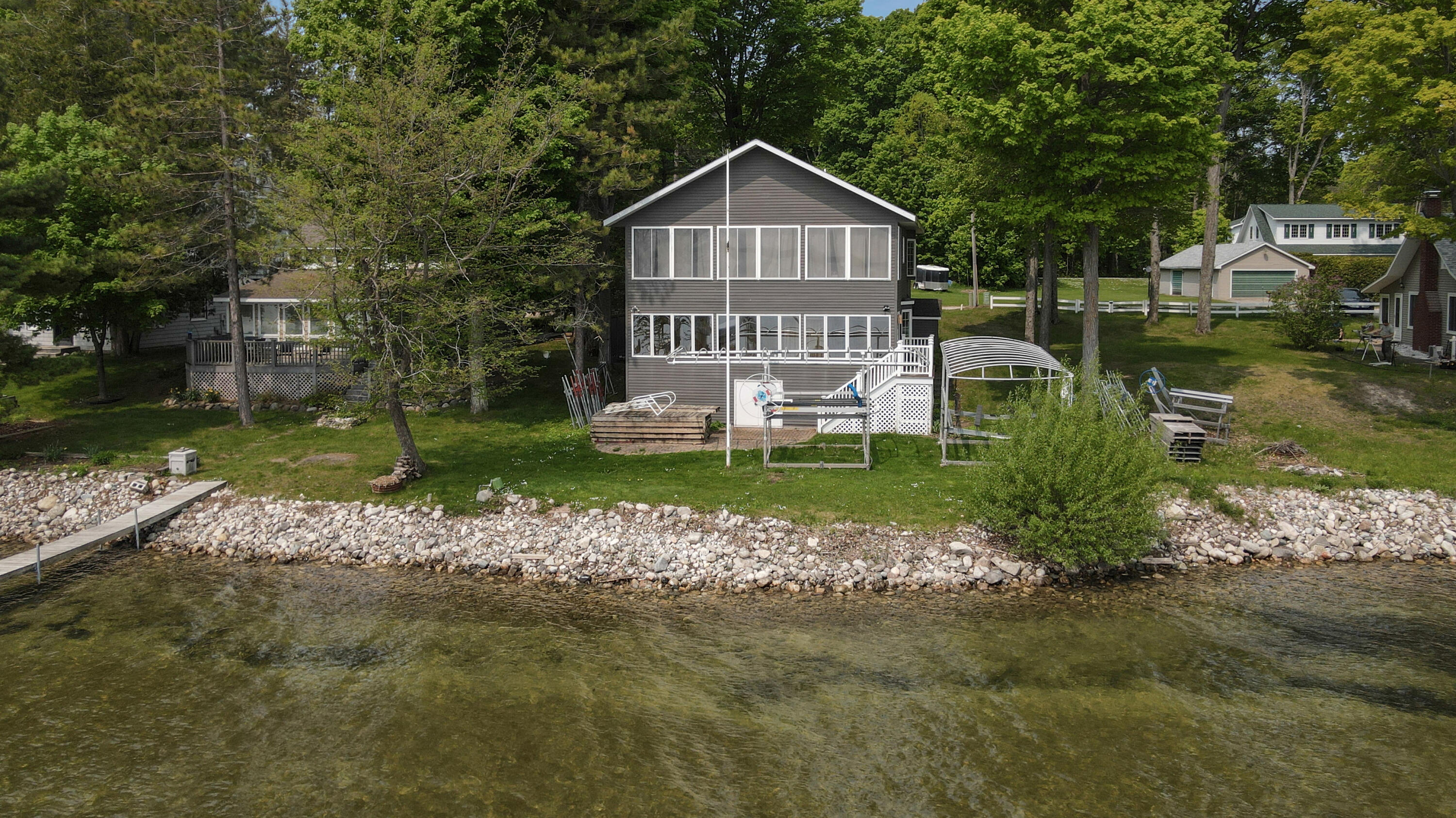 5452 Birchwood Drive