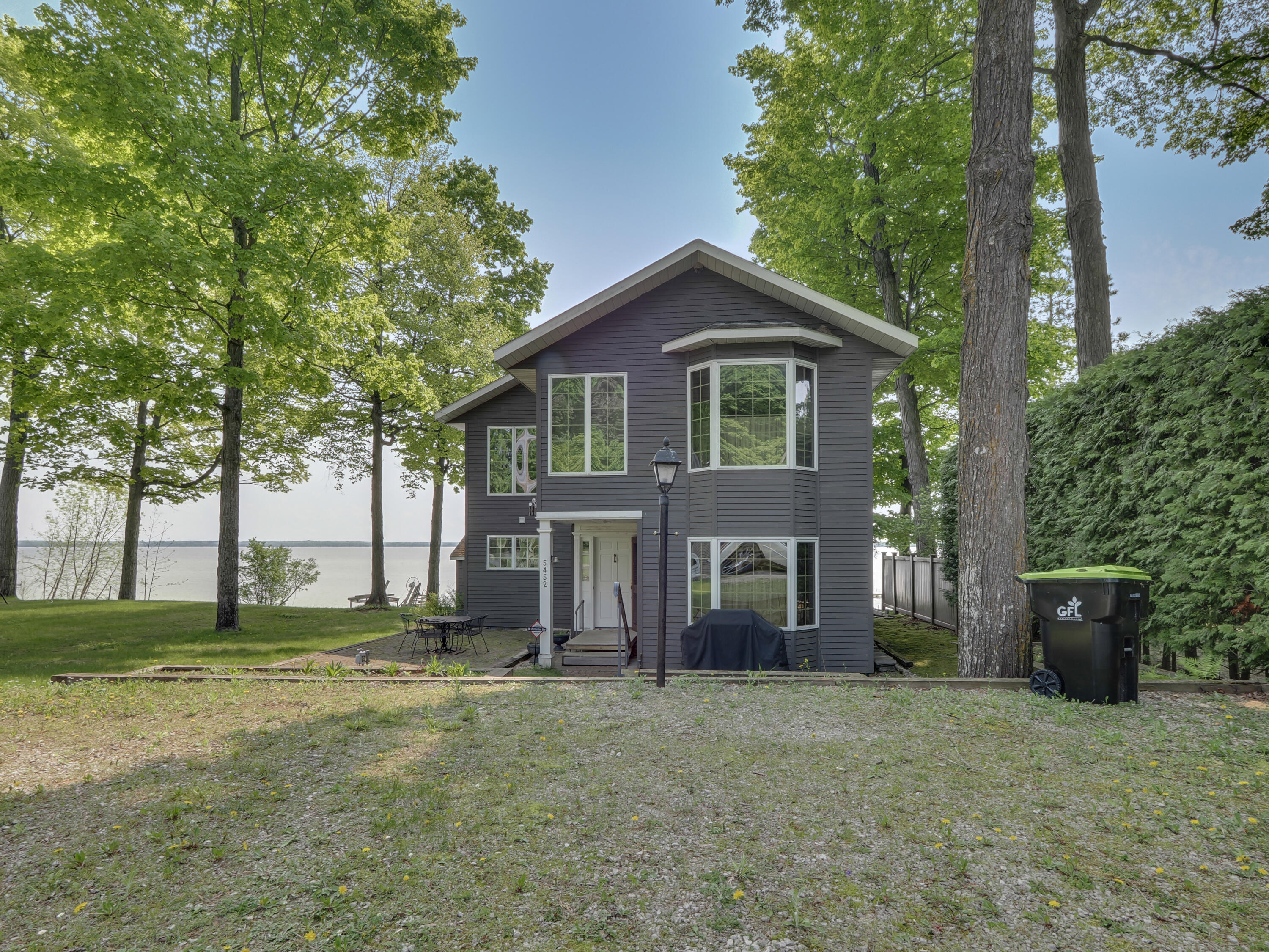 5452 Birchwood Drive