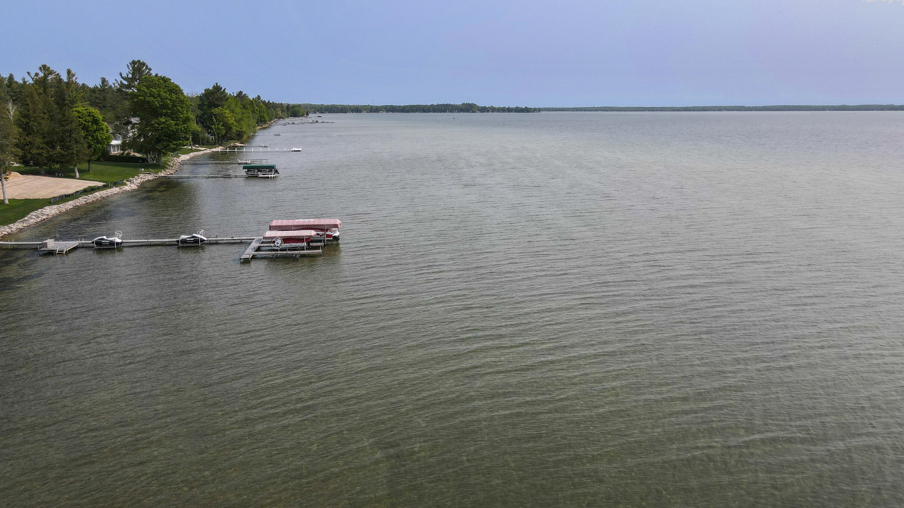 5452 Birchwood Drive