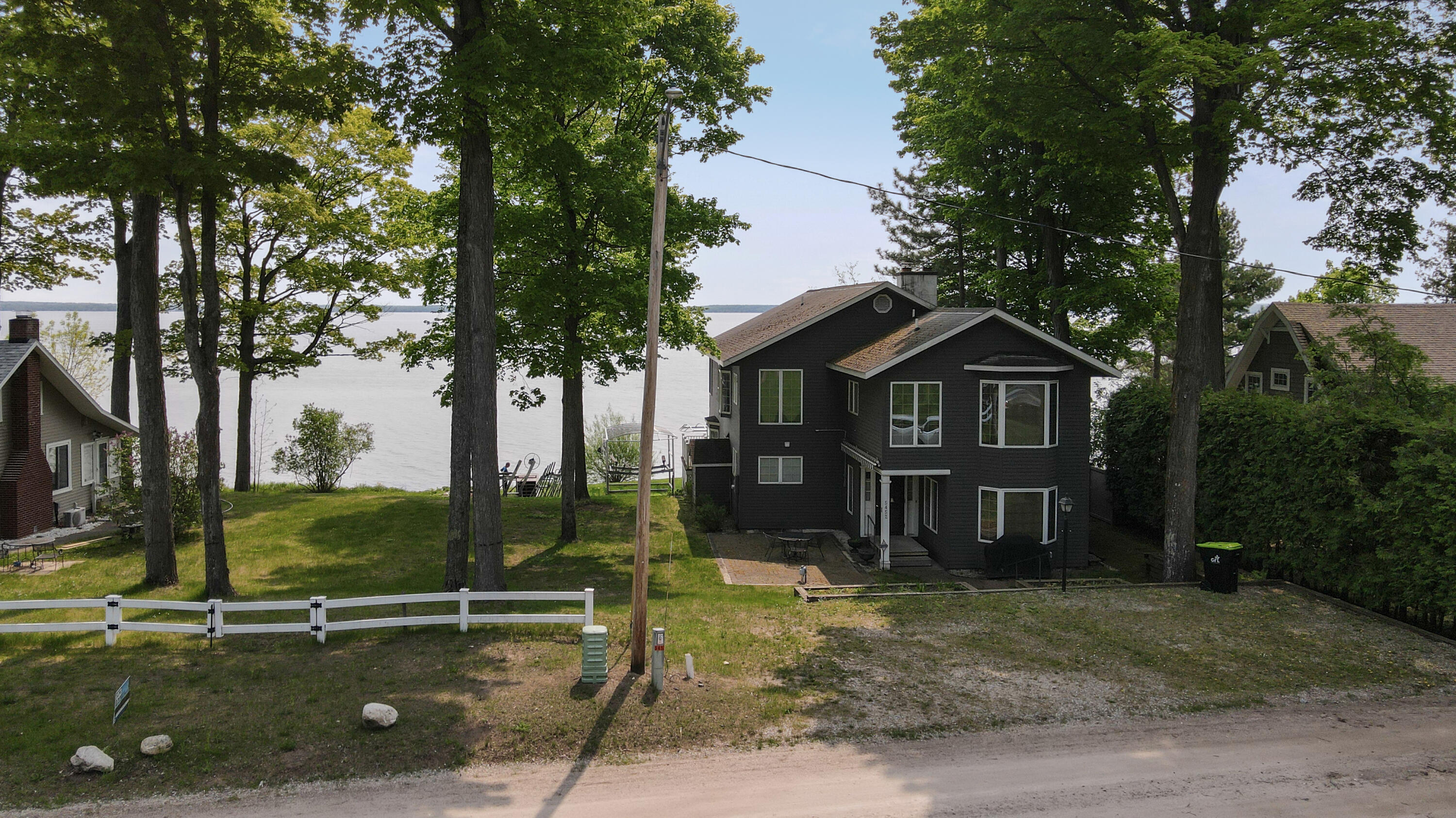 5452 Birchwood Drive