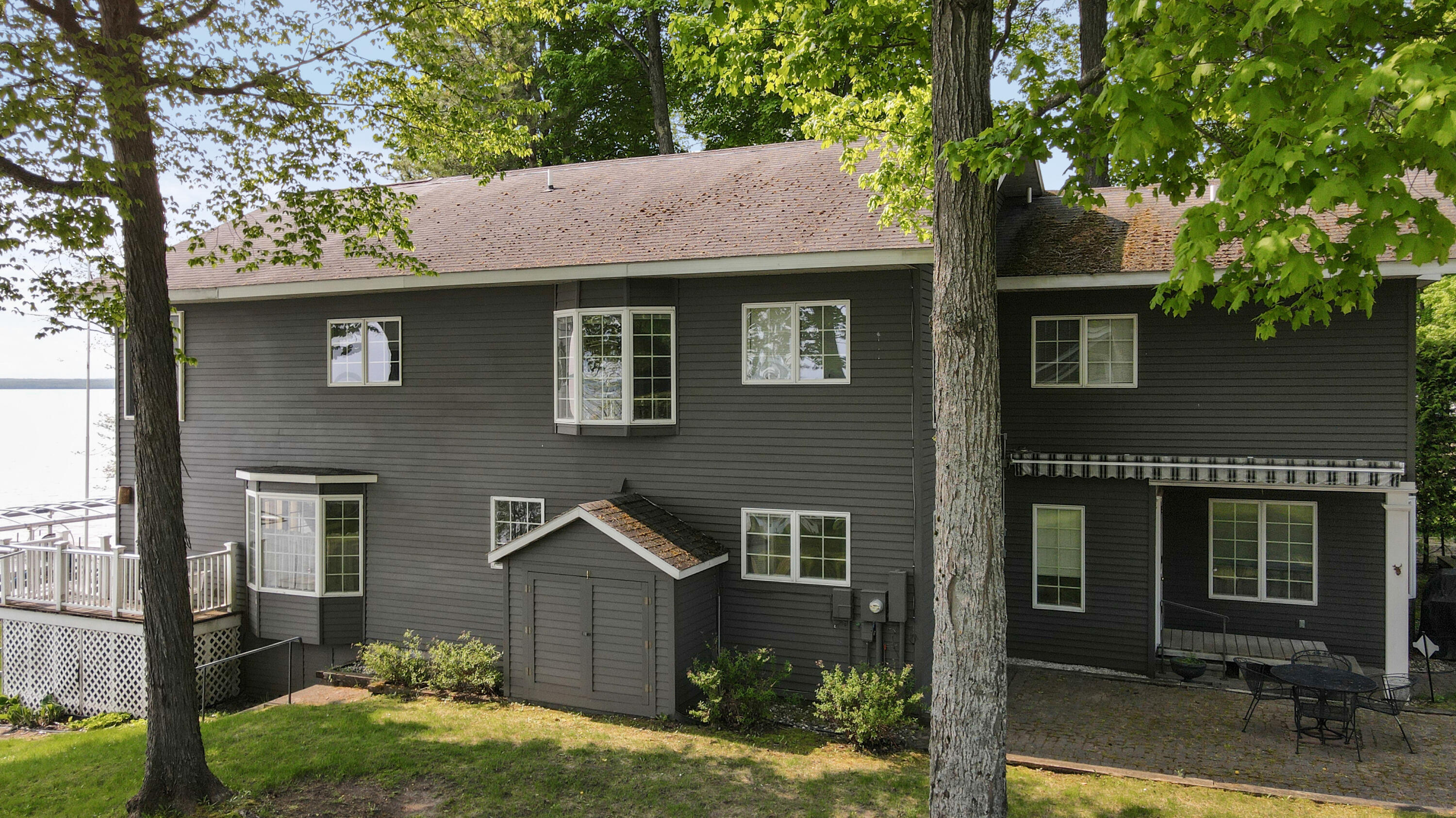 5452 Birchwood Drive