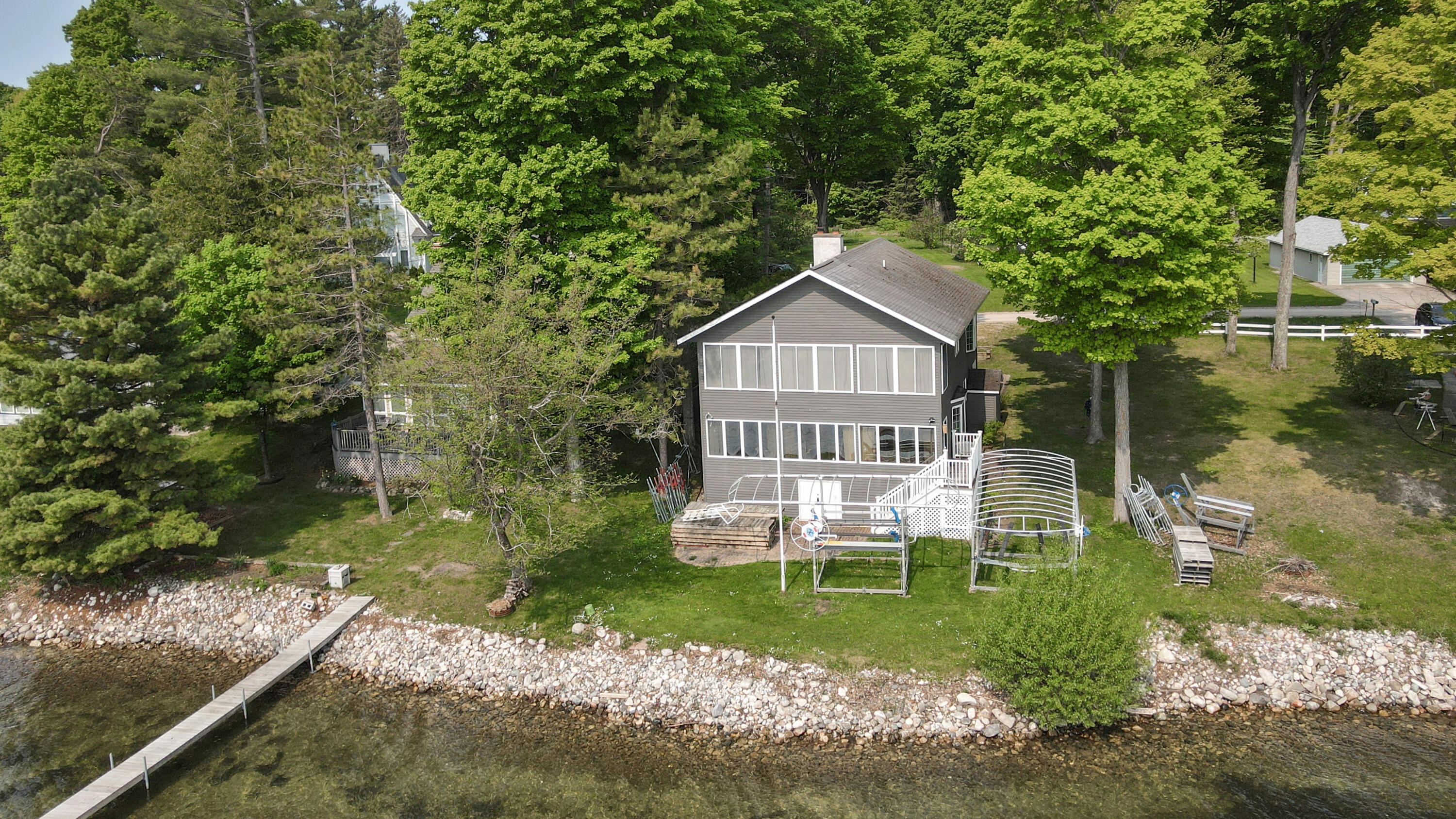 5452 Birchwood Drive