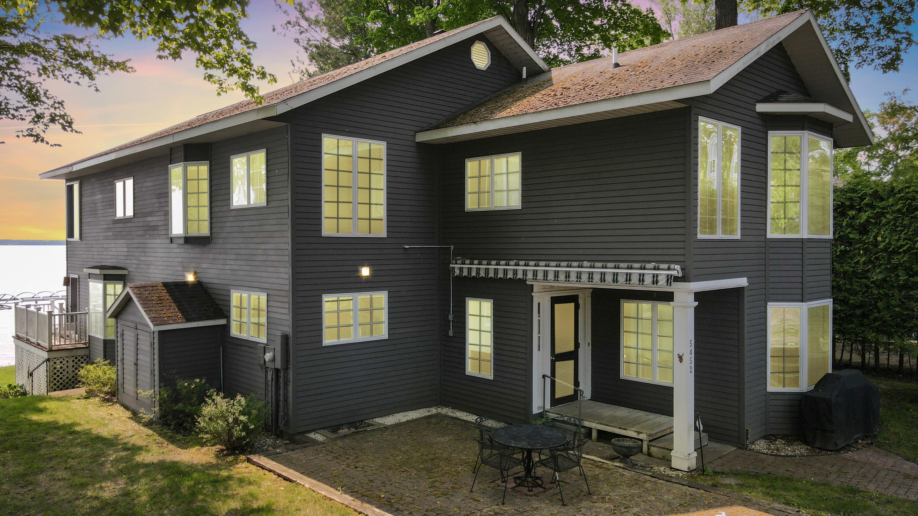 5452 Birchwood Drive