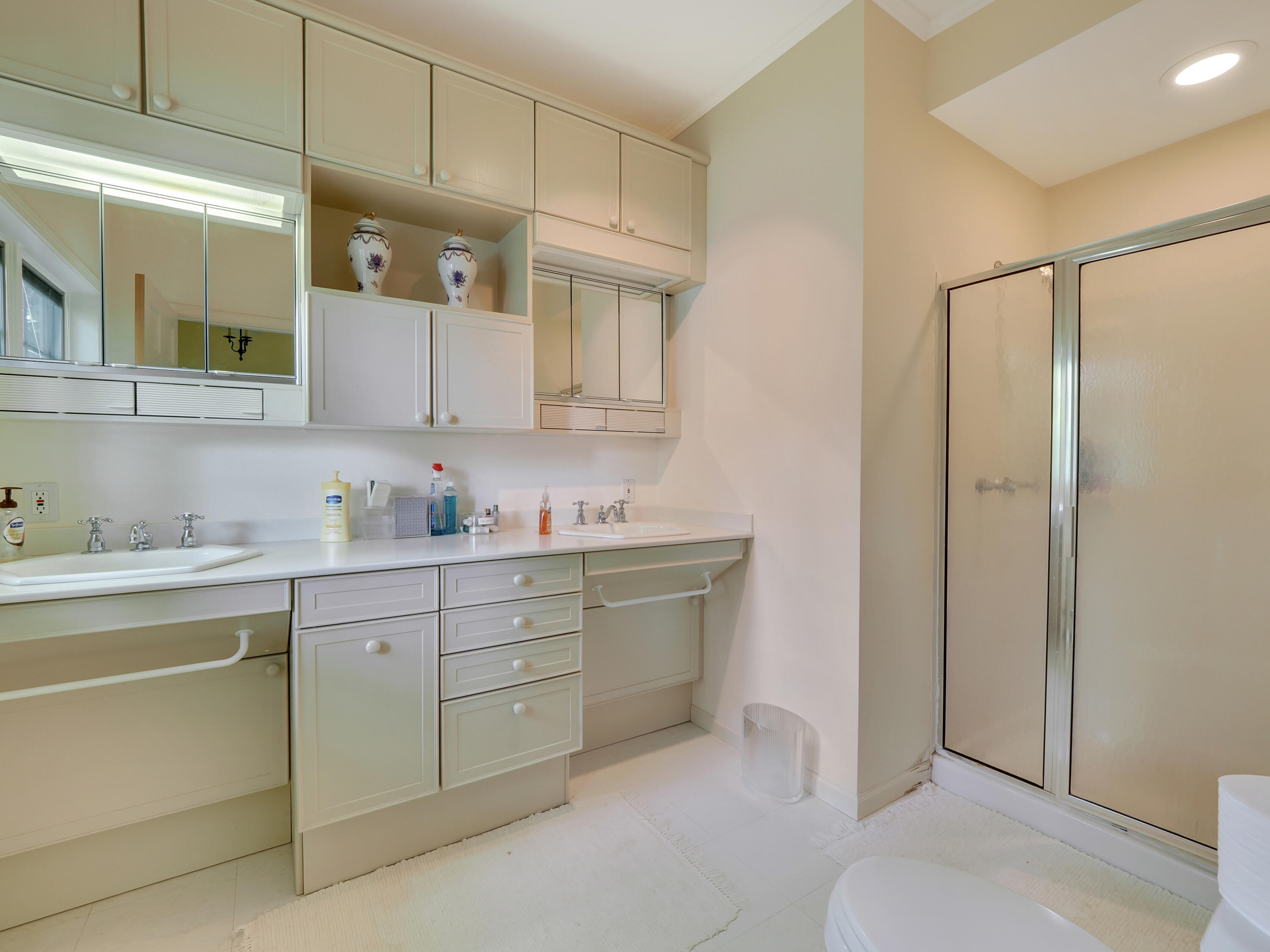 5452 Birchwood Drive