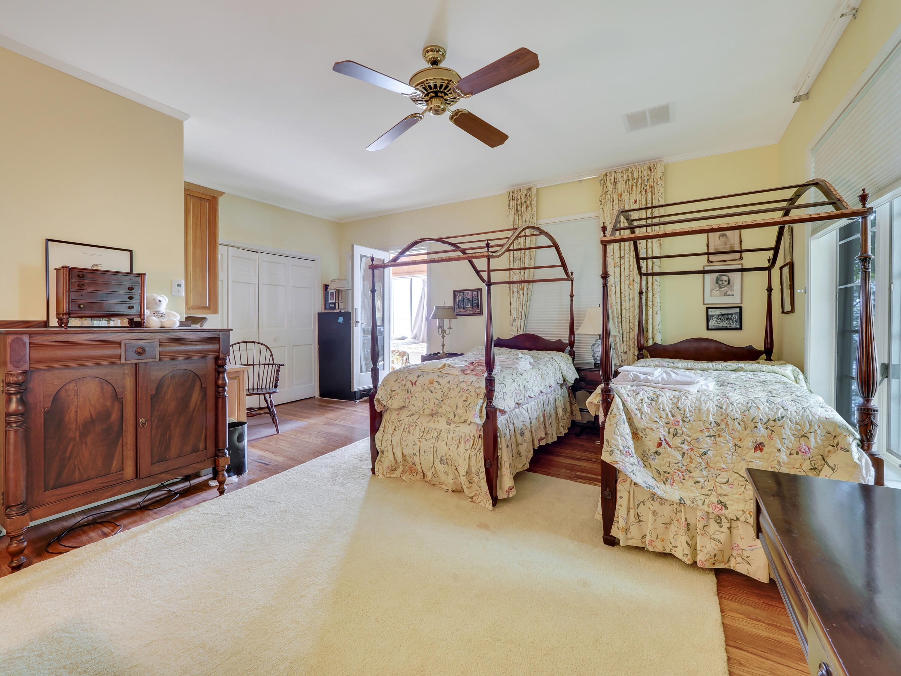 5452 Birchwood Drive