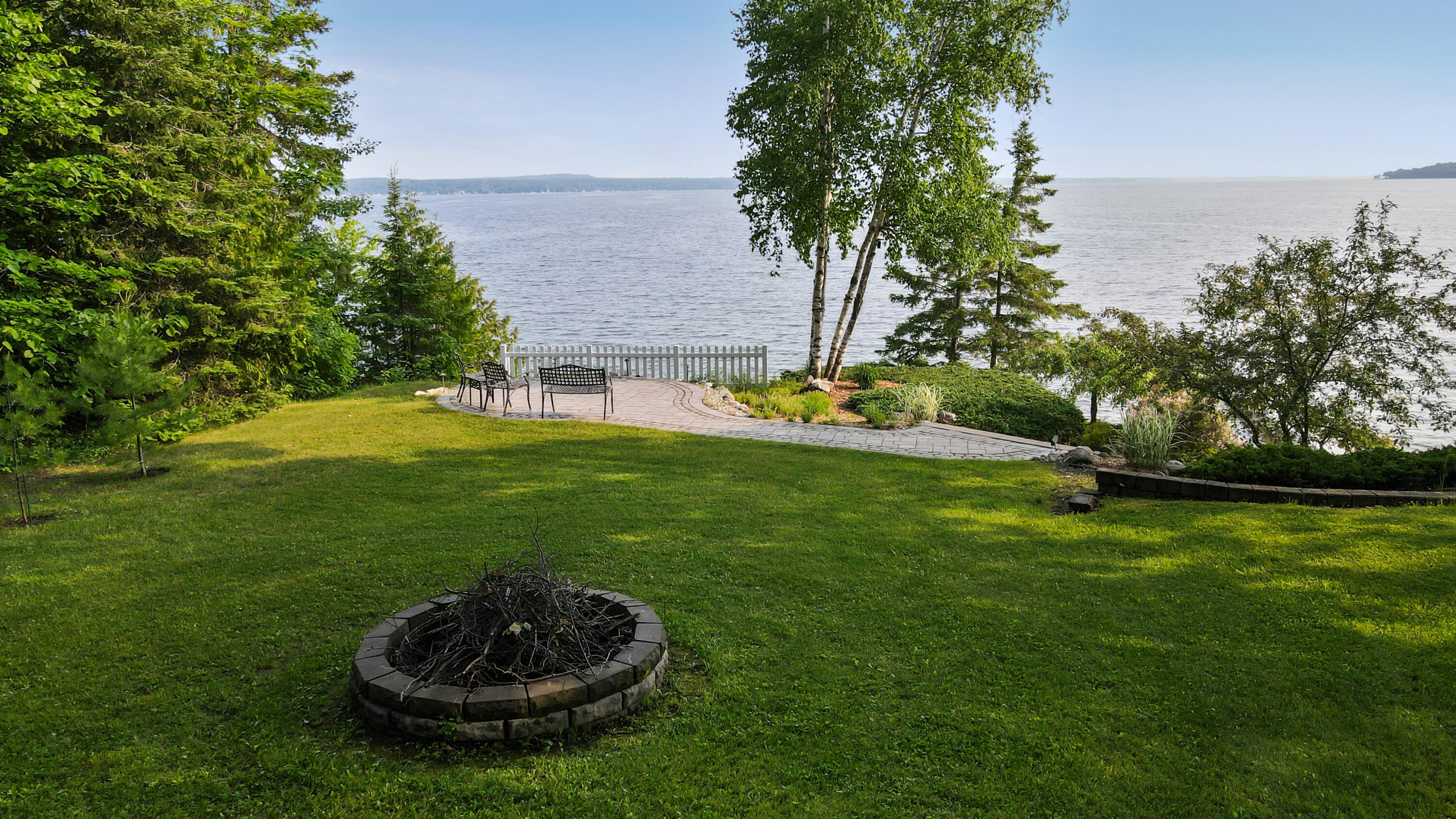 935 Rivers End Drive