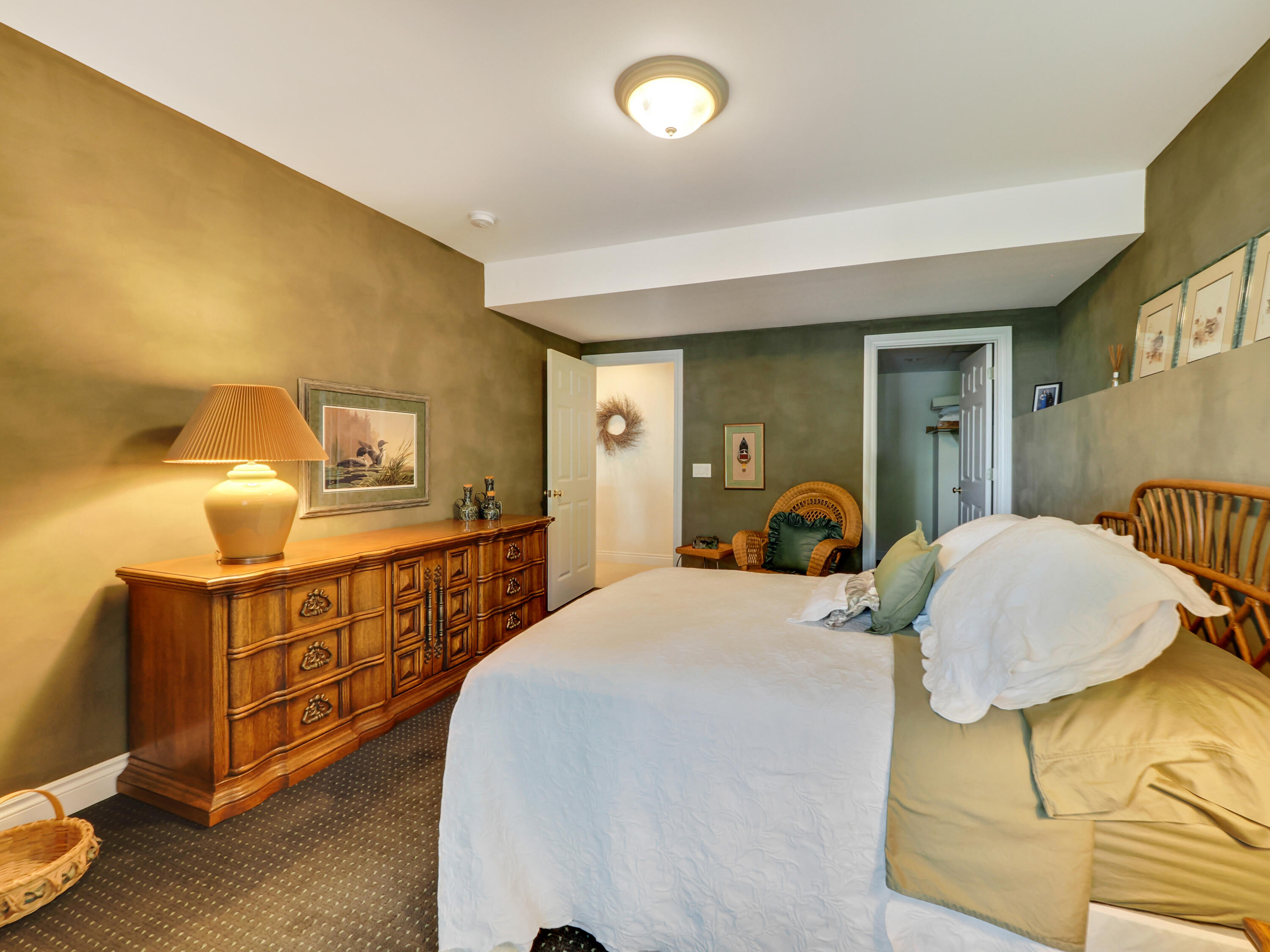 935 Rivers End Drive