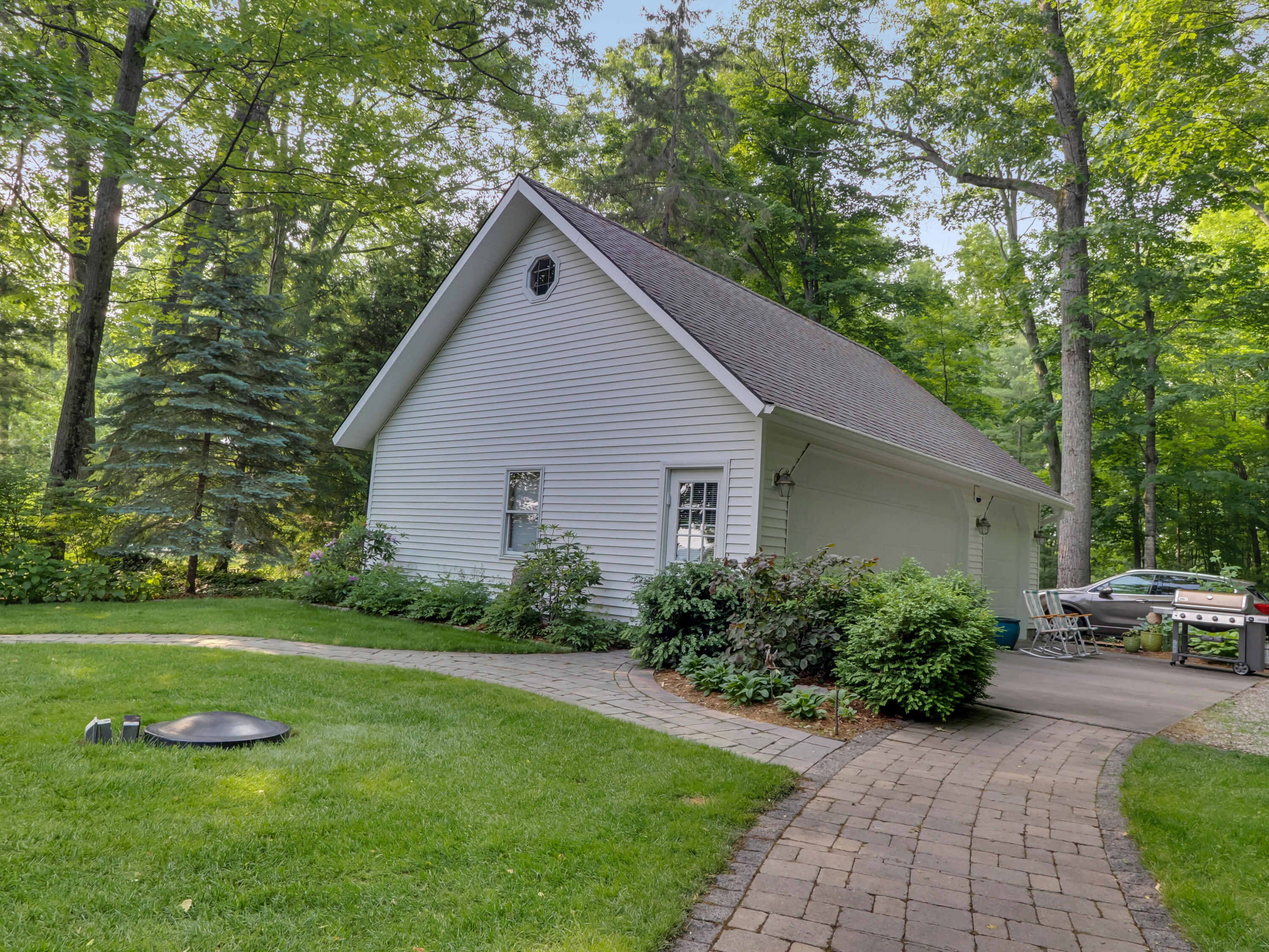 935 Rivers End Drive