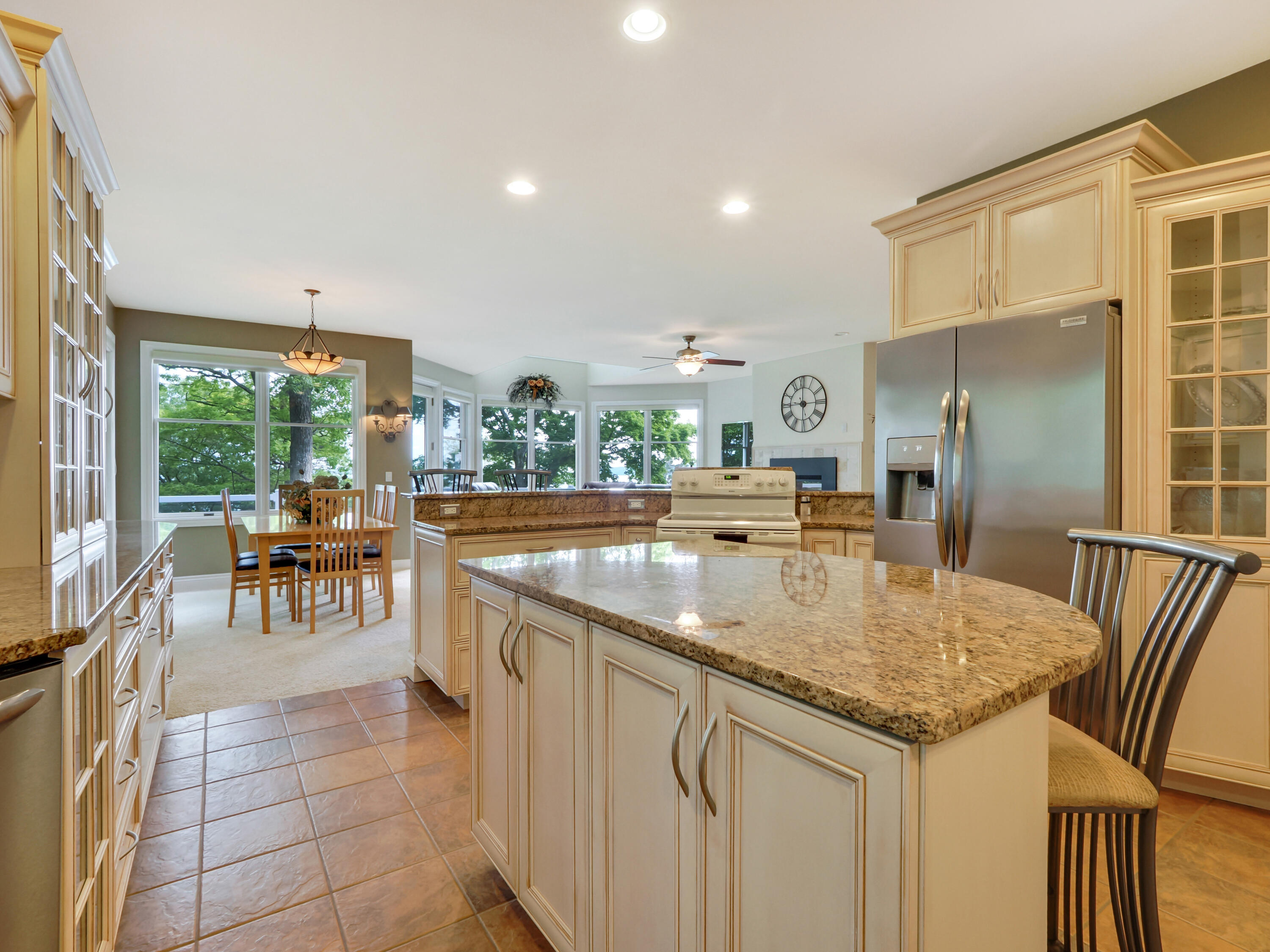 935 Rivers End Drive