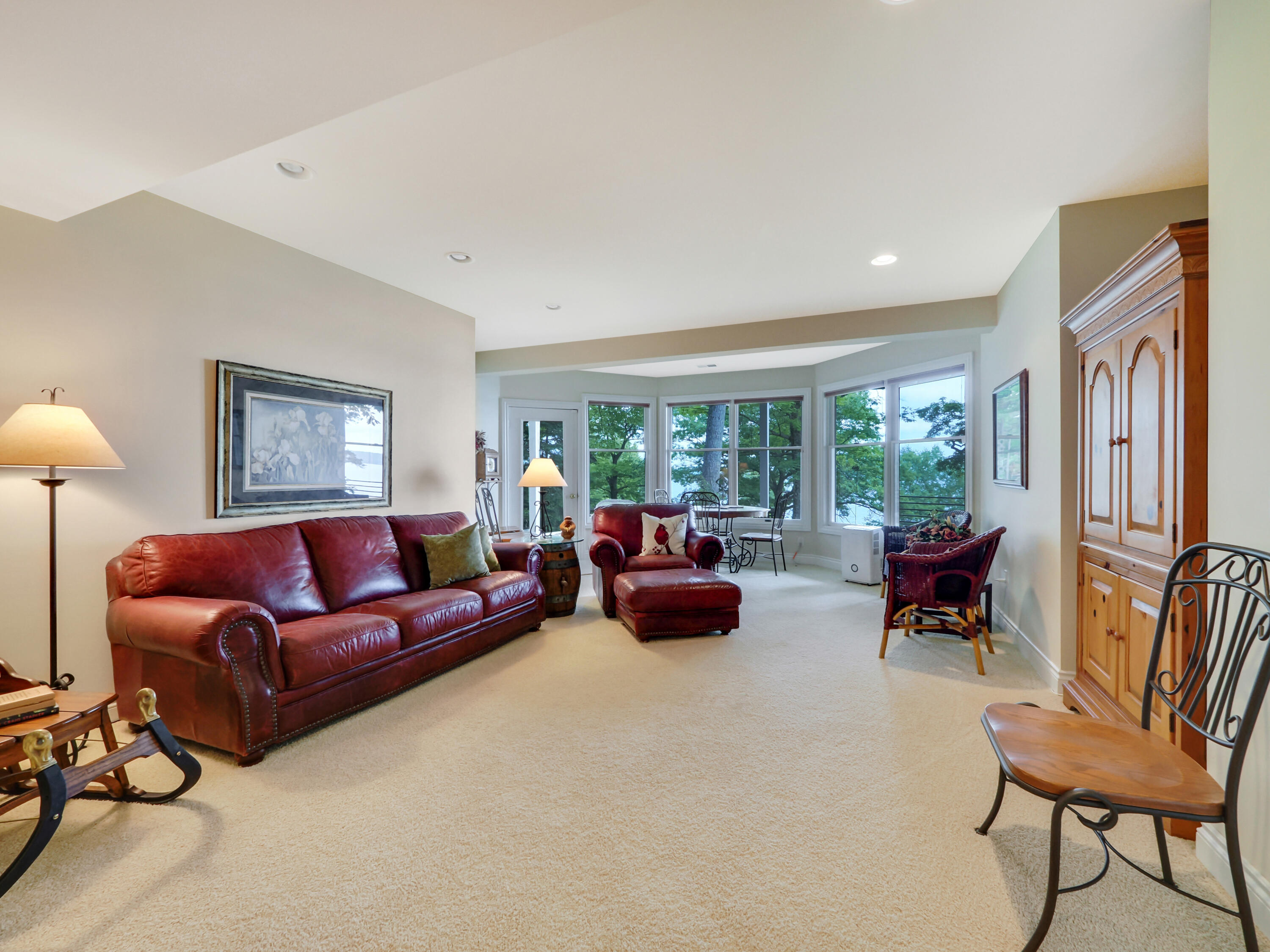 935 Rivers End Drive