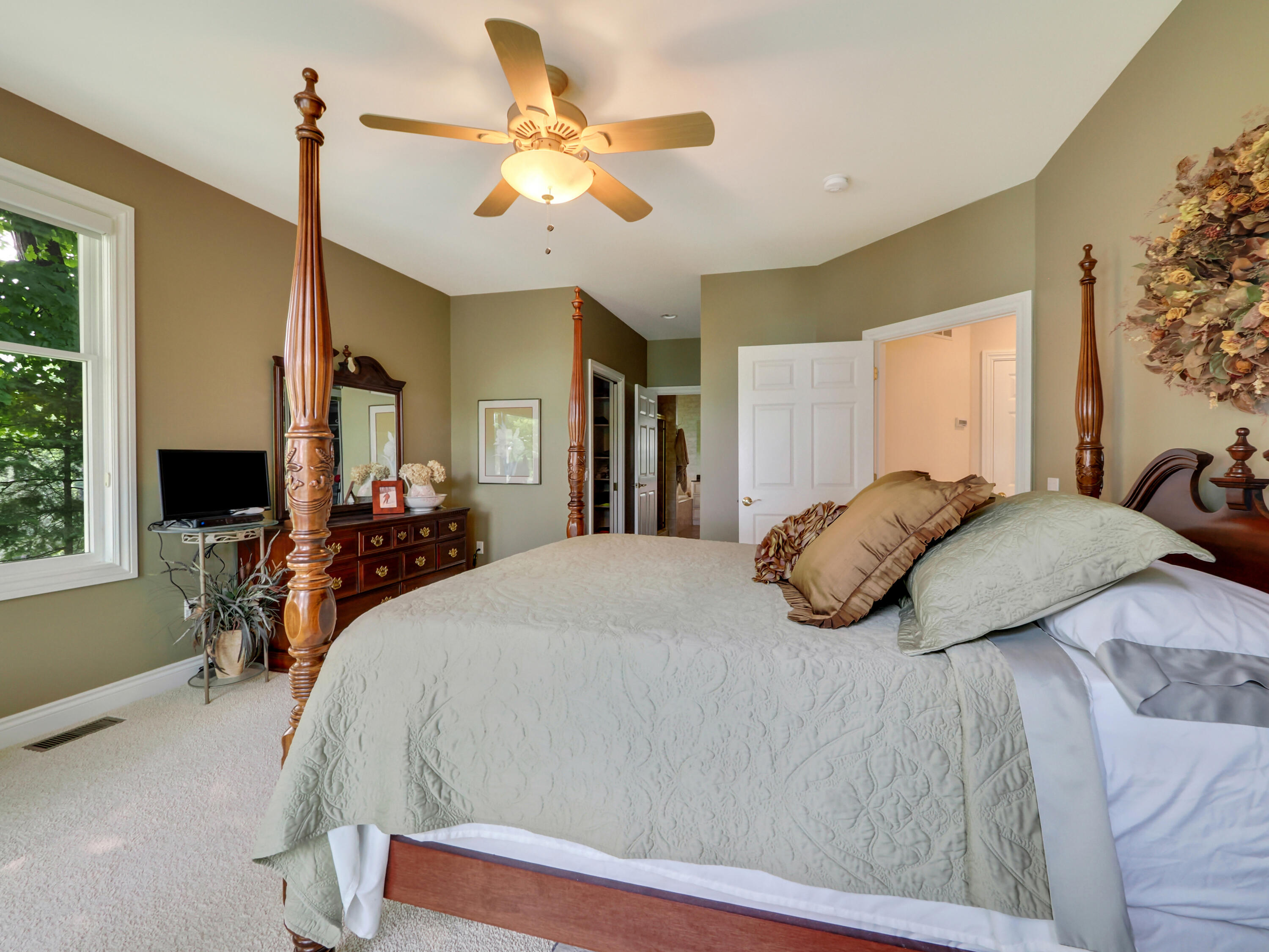 935 Rivers End Drive