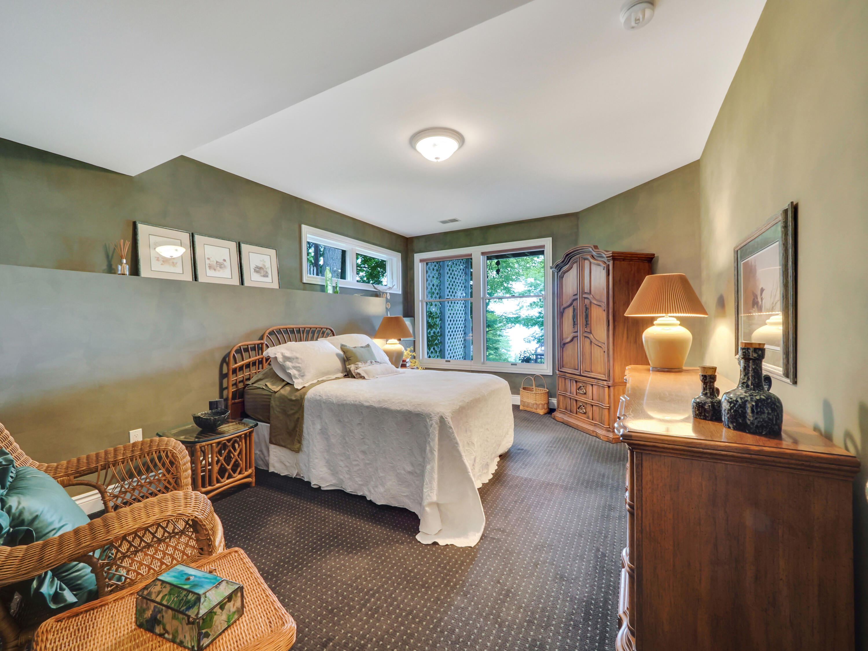 935 Rivers End Drive