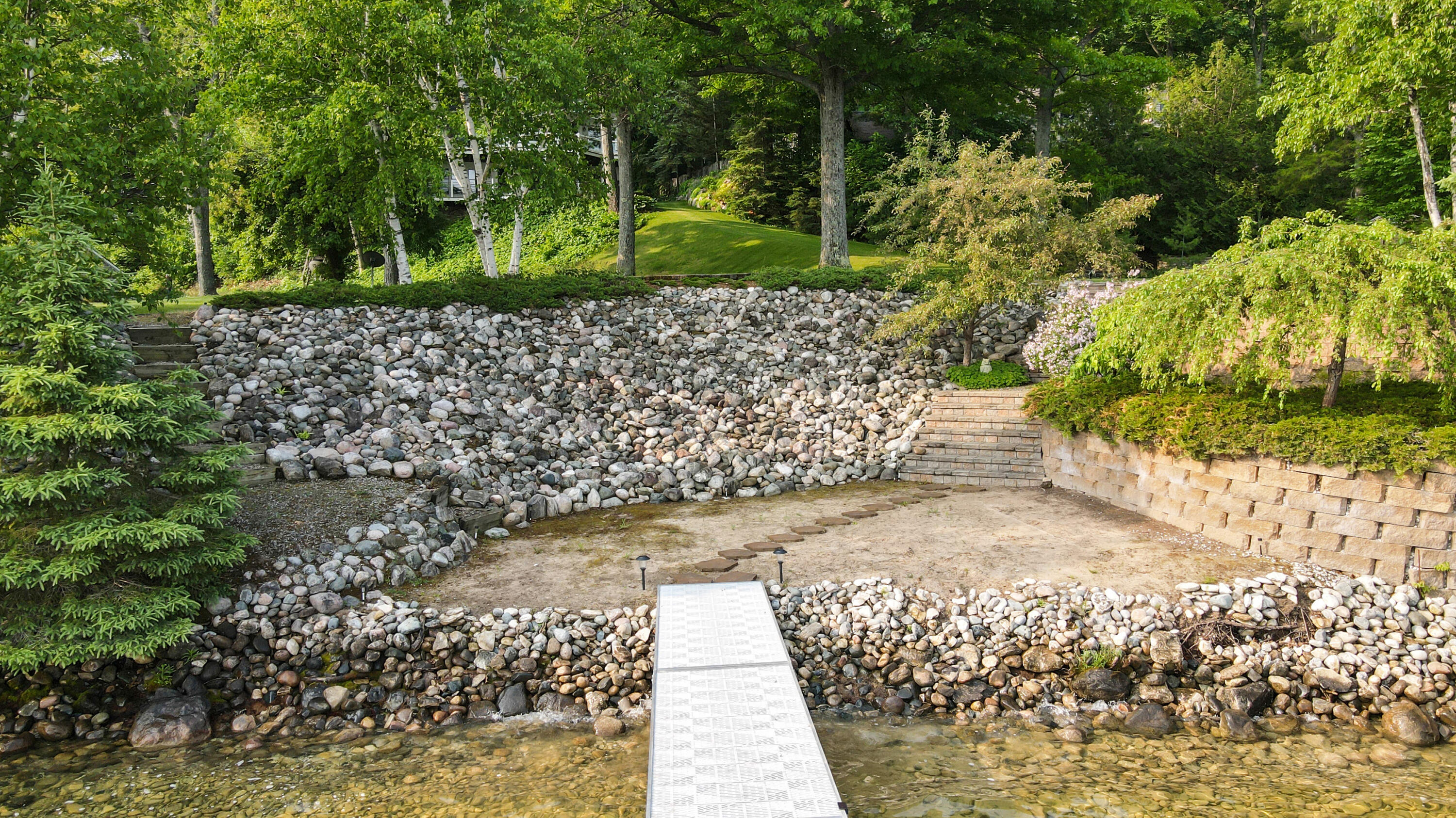 935 Rivers End Drive