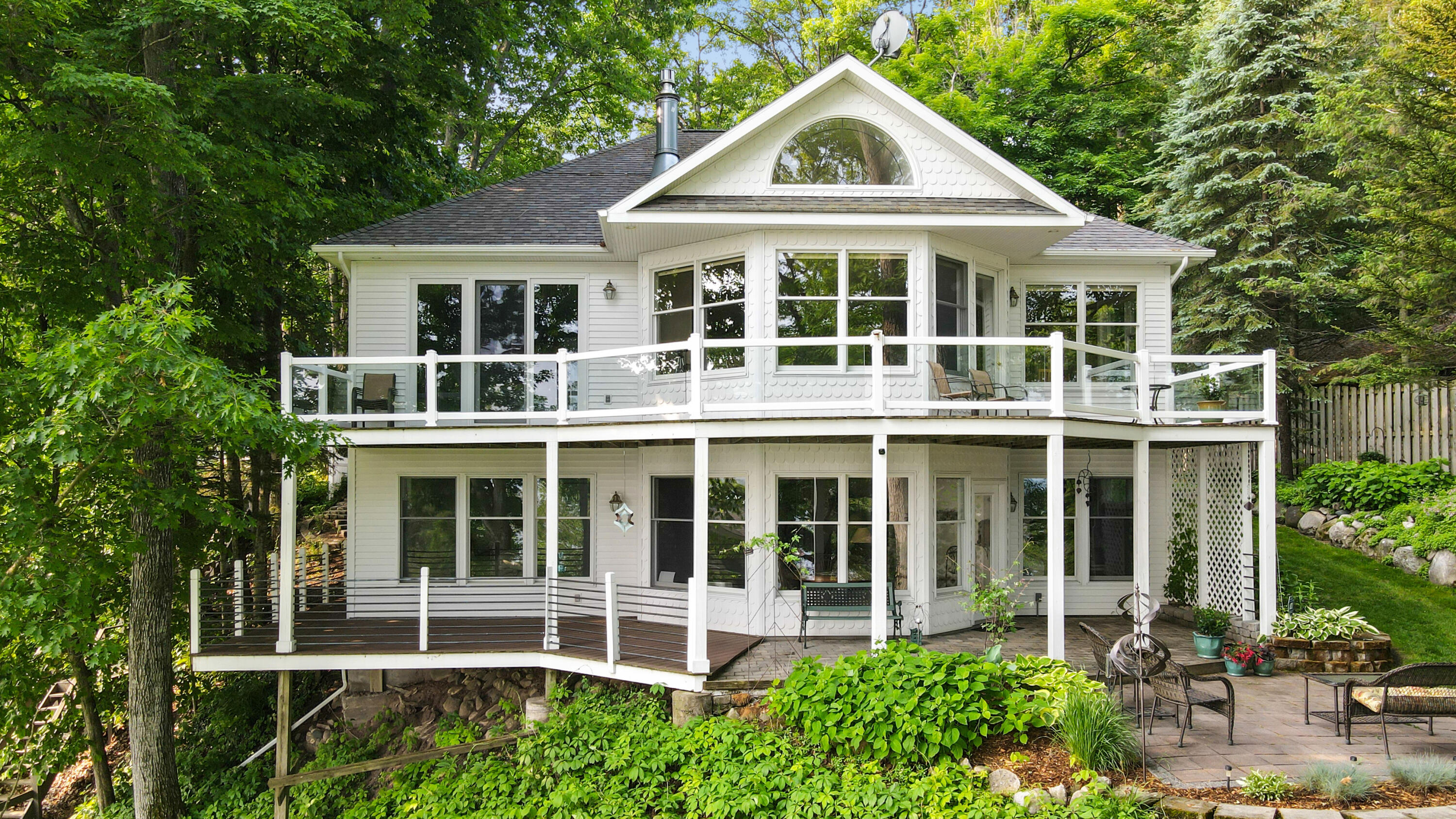 935 Rivers End Drive