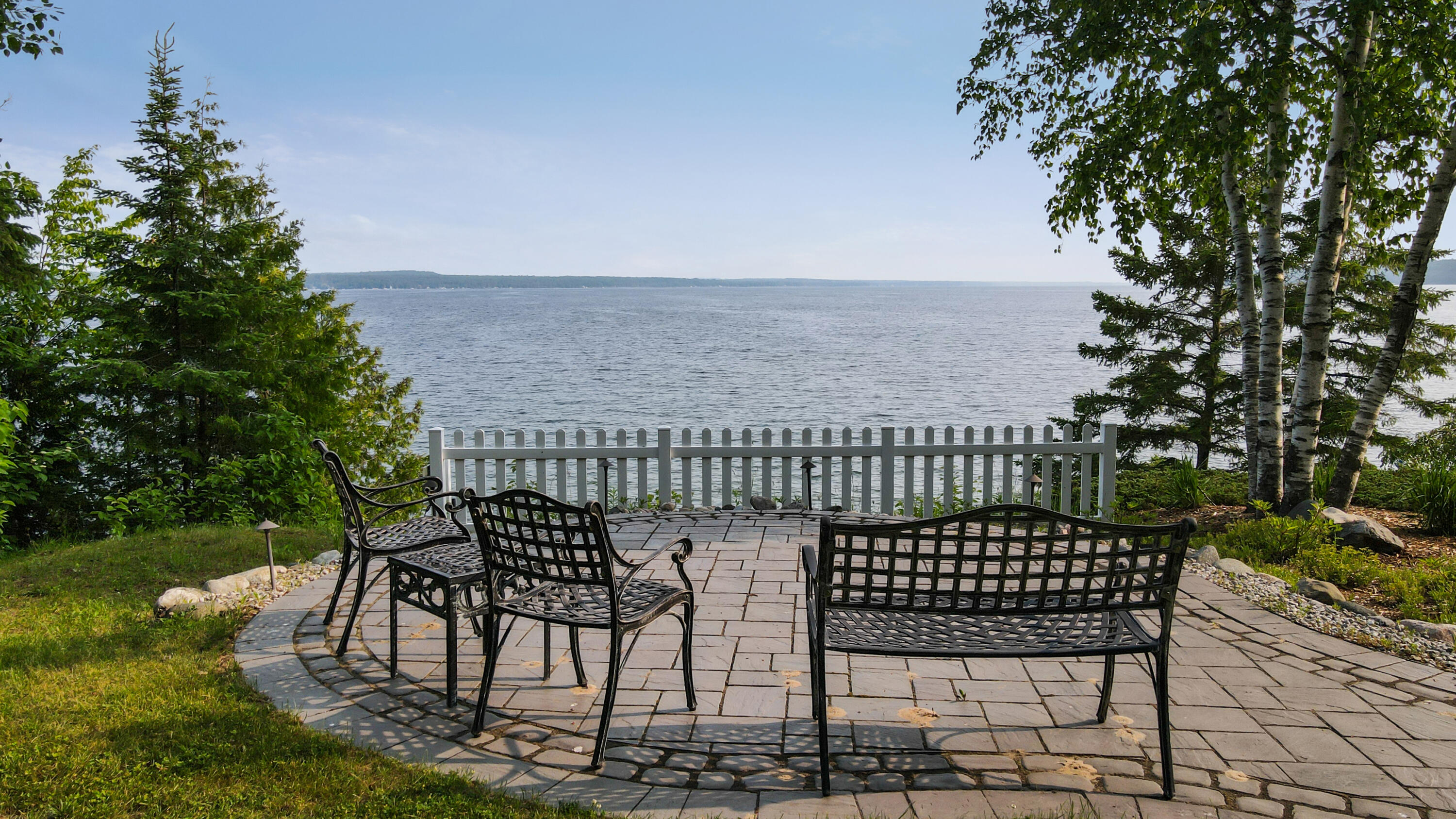 935 Rivers End Drive