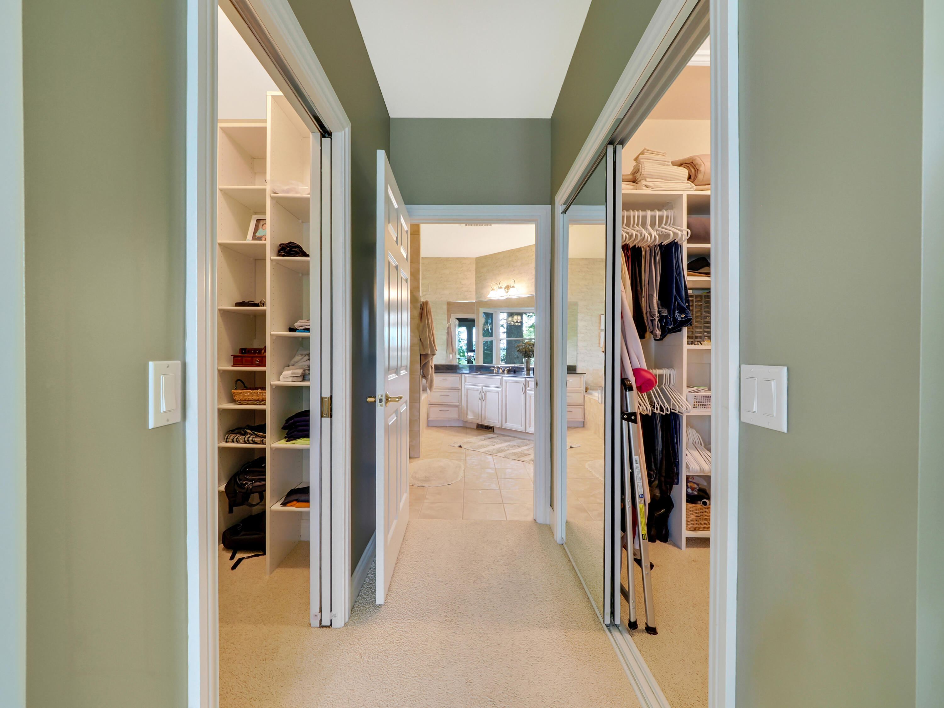 935 Rivers End Drive