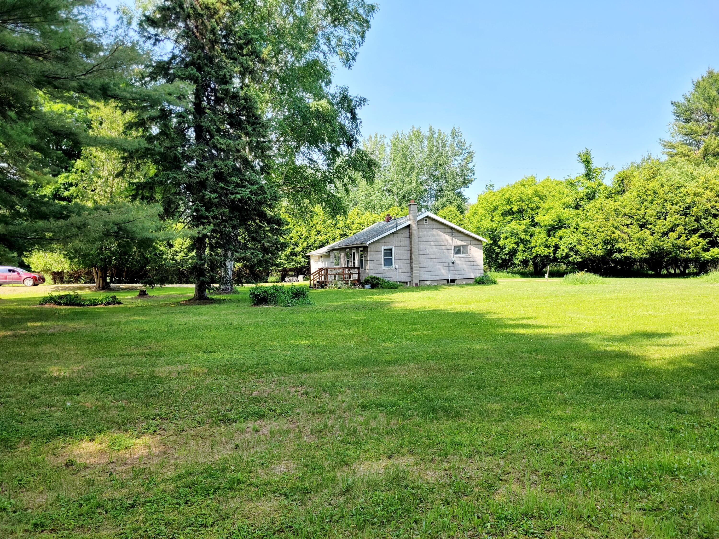 8242 Carter Road