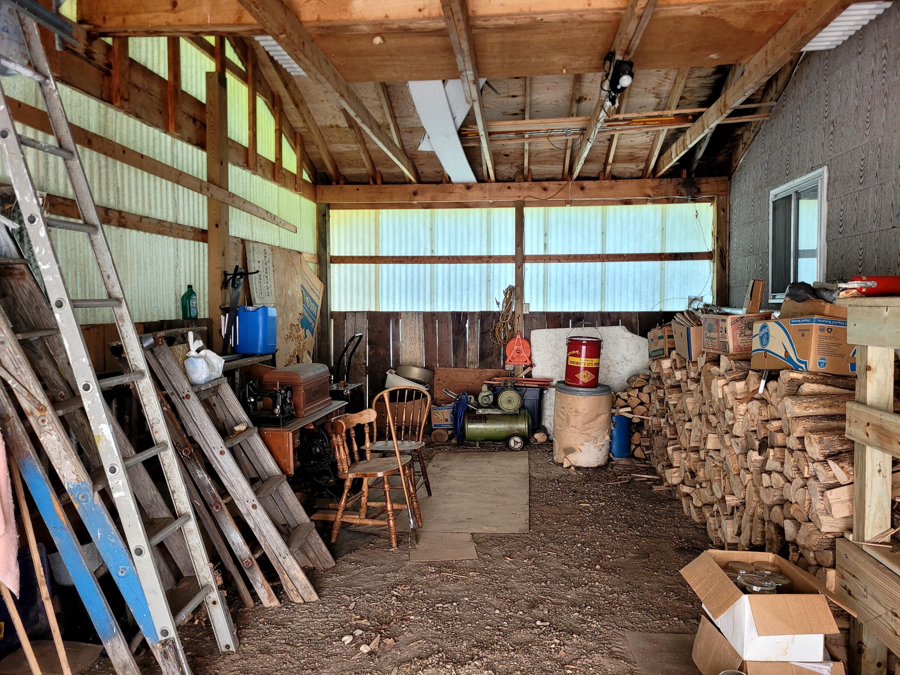 8242 Carter Road