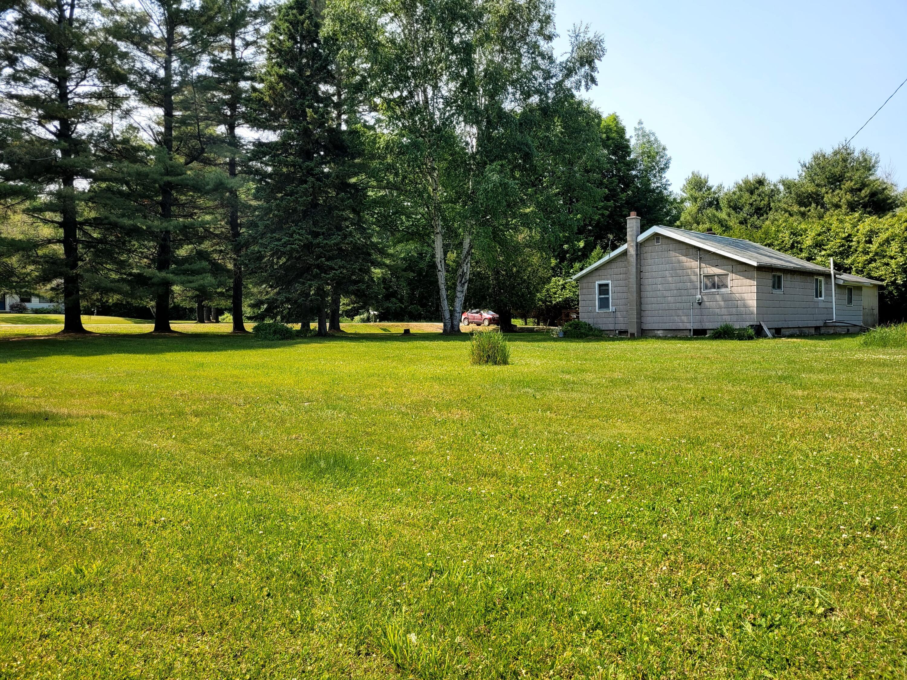 8242 Carter Road