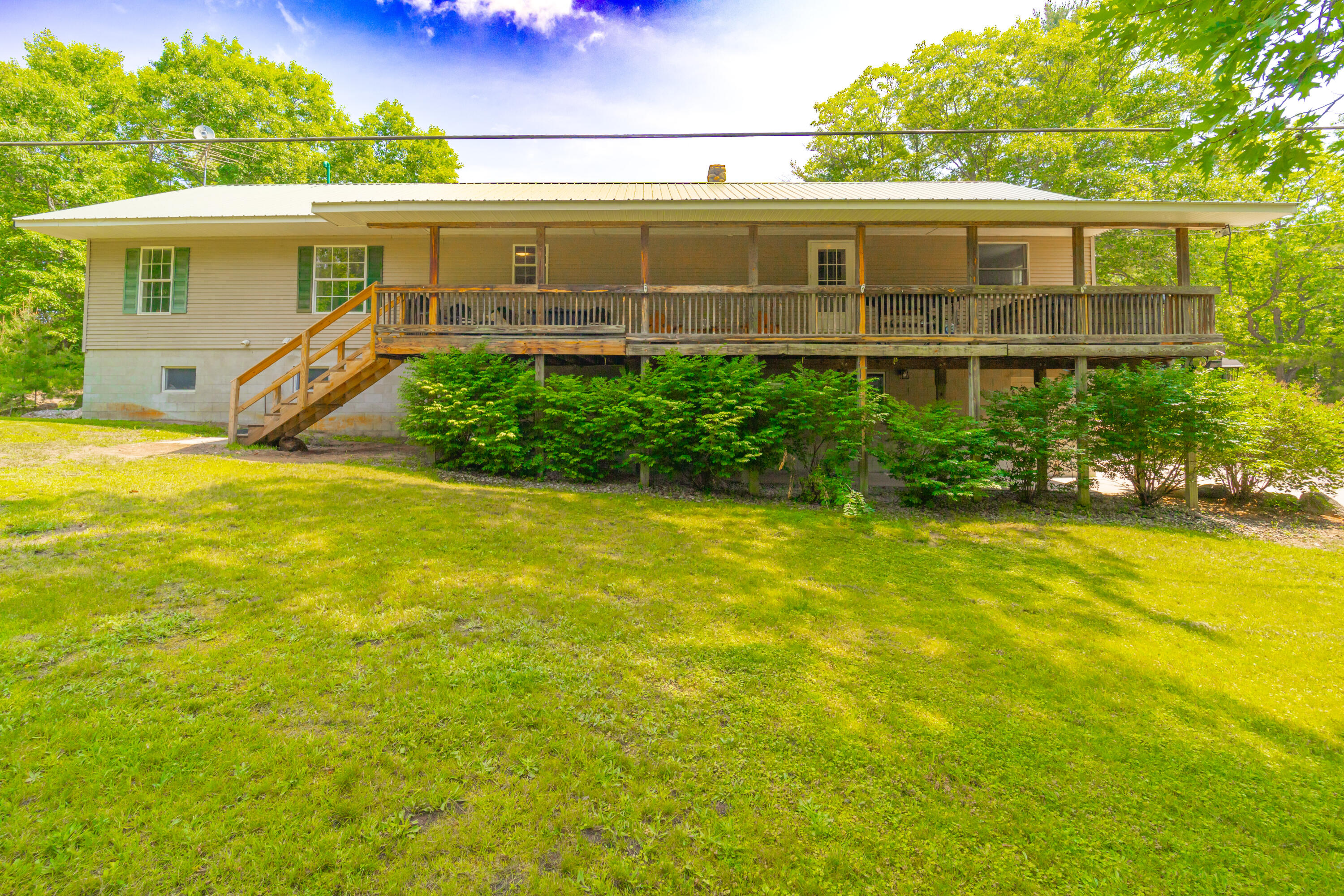 8238 Sturgeon Valley Drive