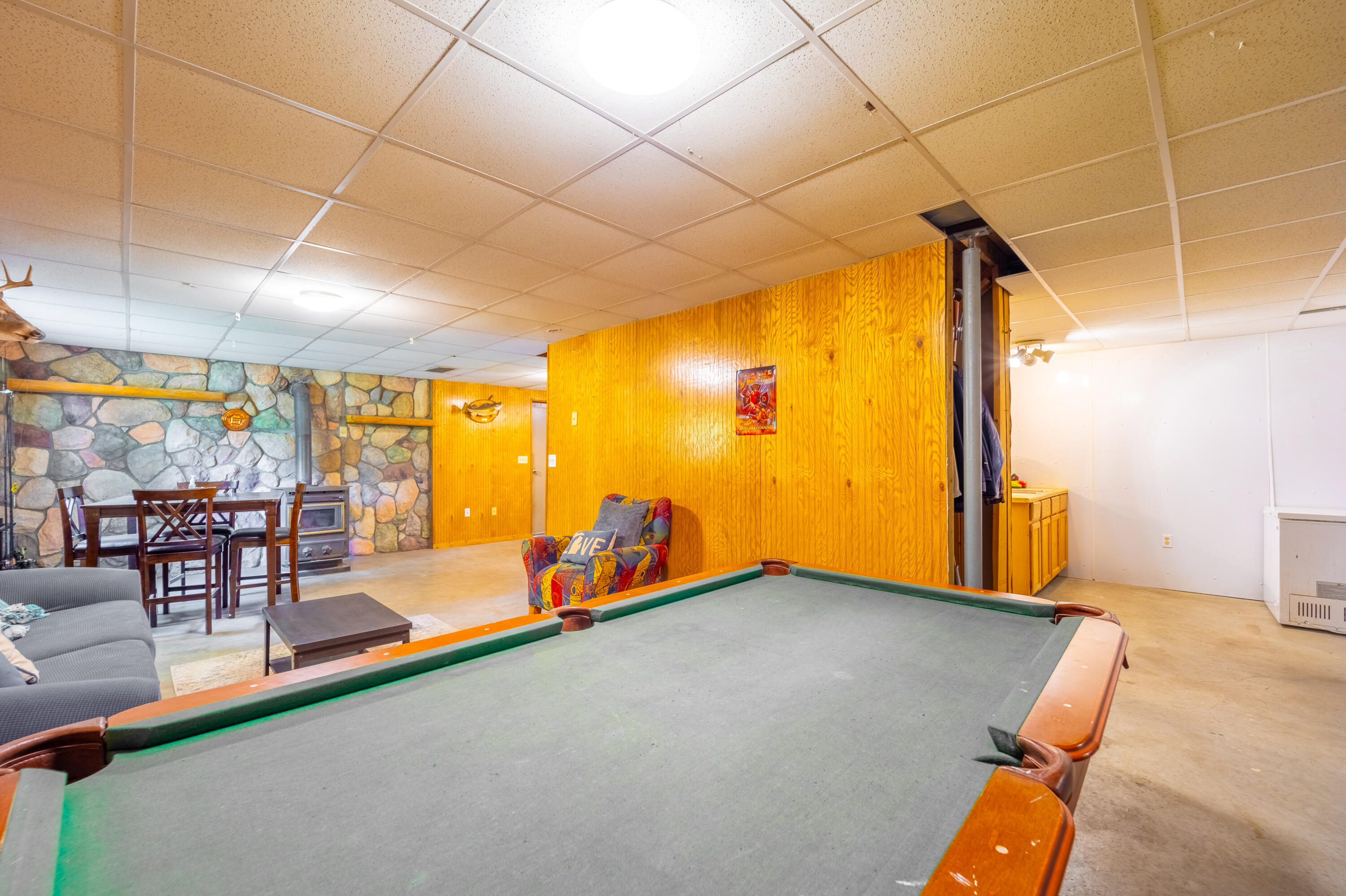 8238 Sturgeon Valley Drive
