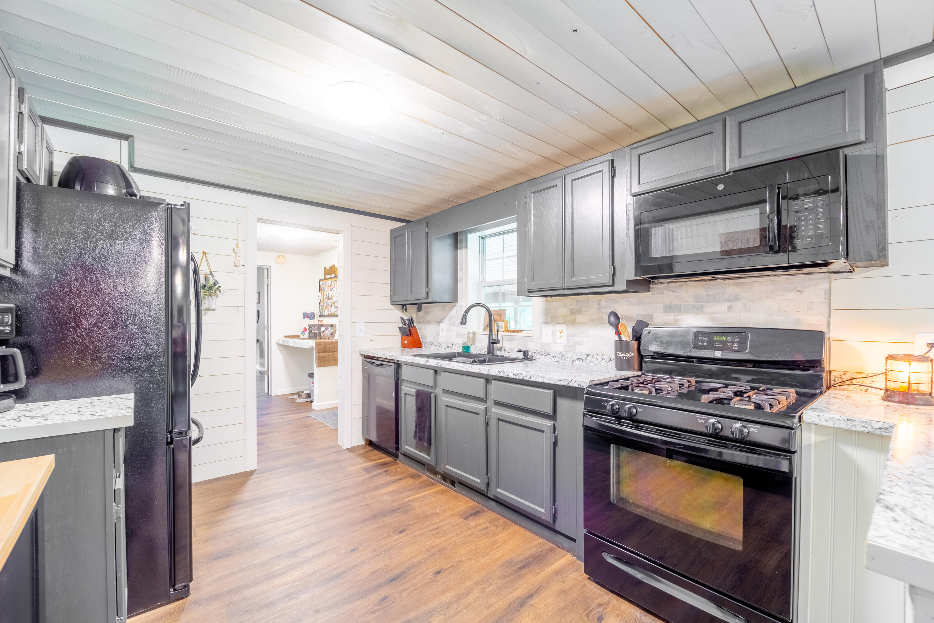 8238 Sturgeon Valley Drive