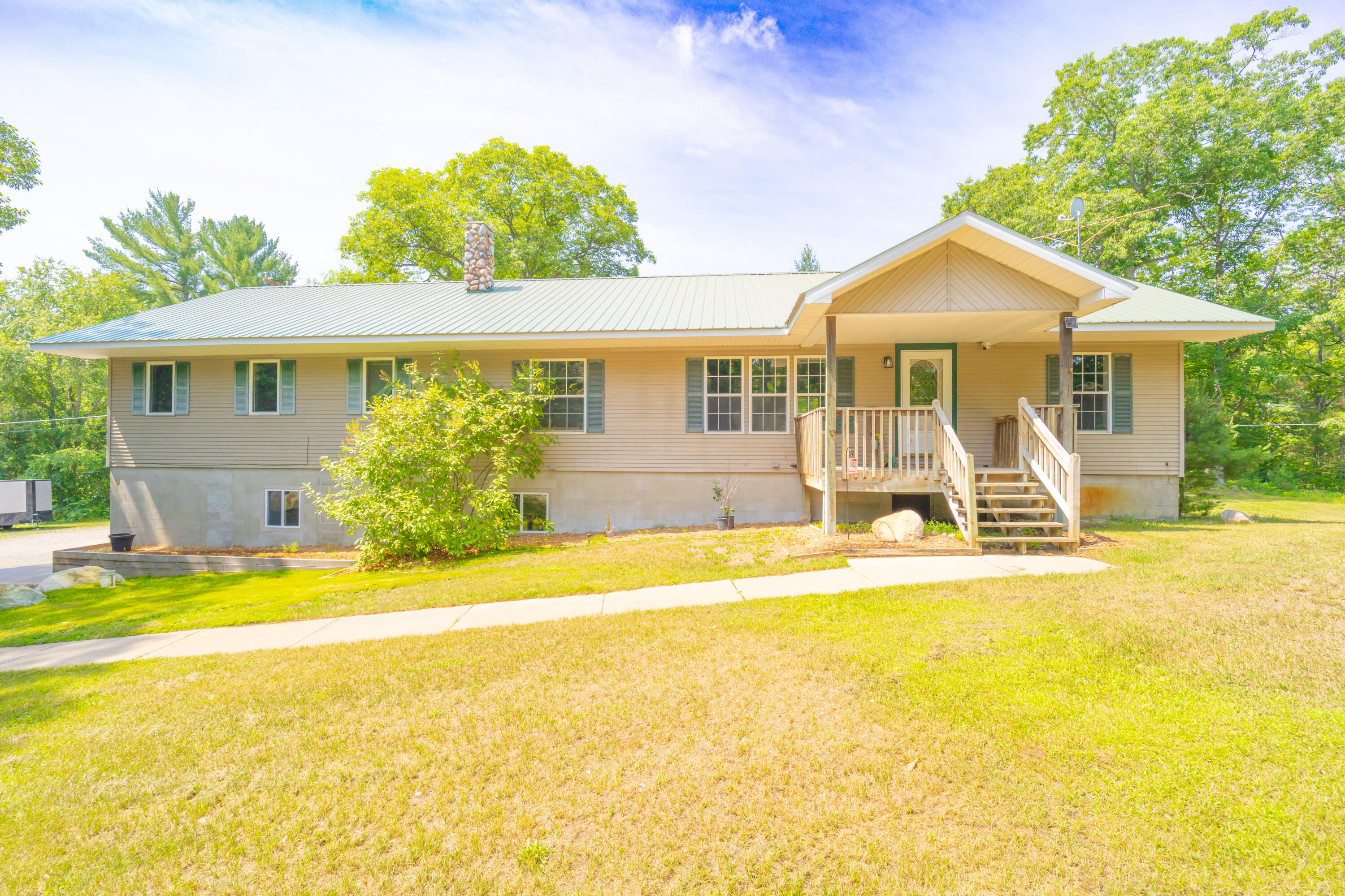8238 Sturgeon Valley Drive